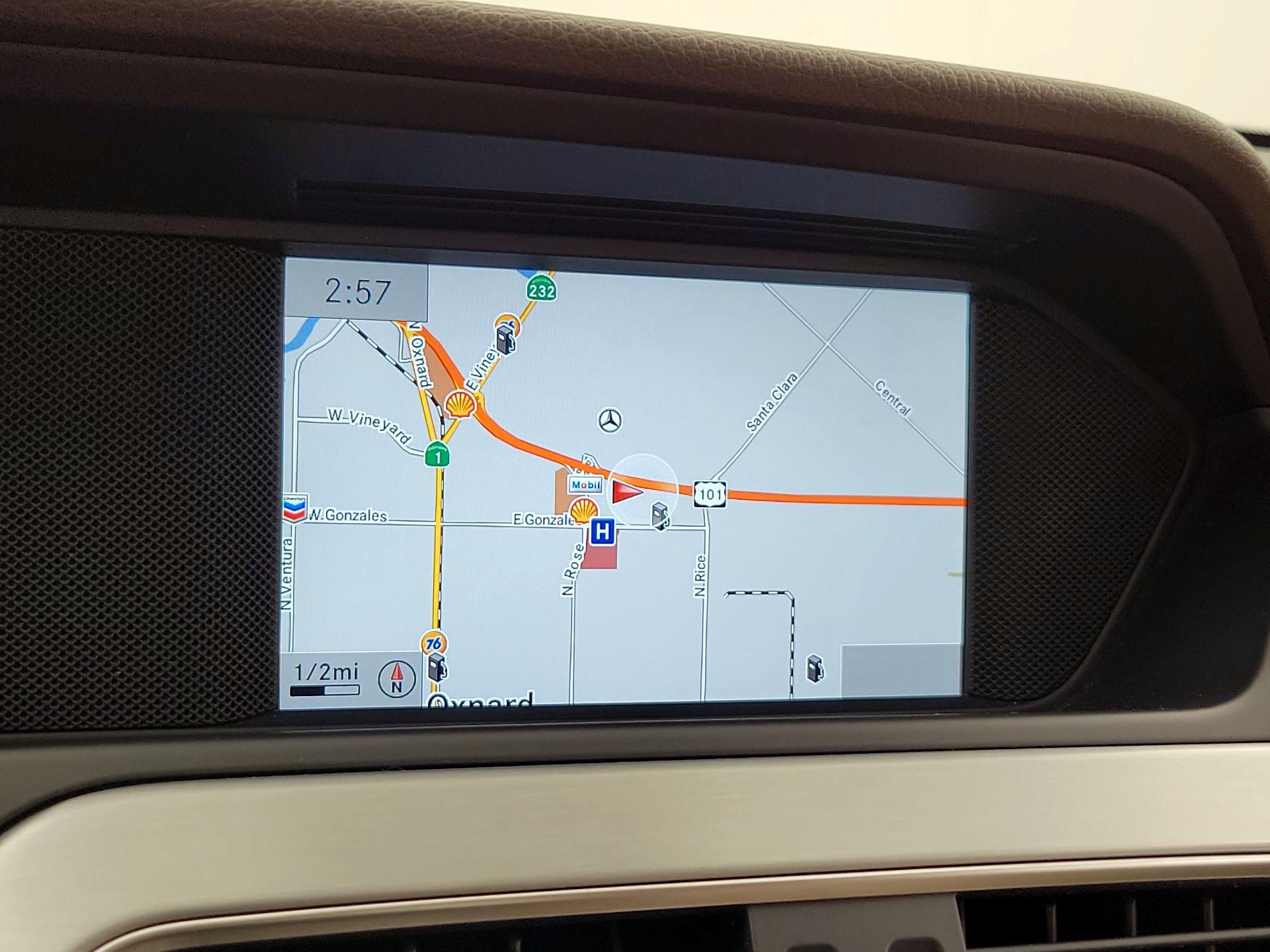 Thumbnail: 2015 Mercedes-Benz C-Class - 14