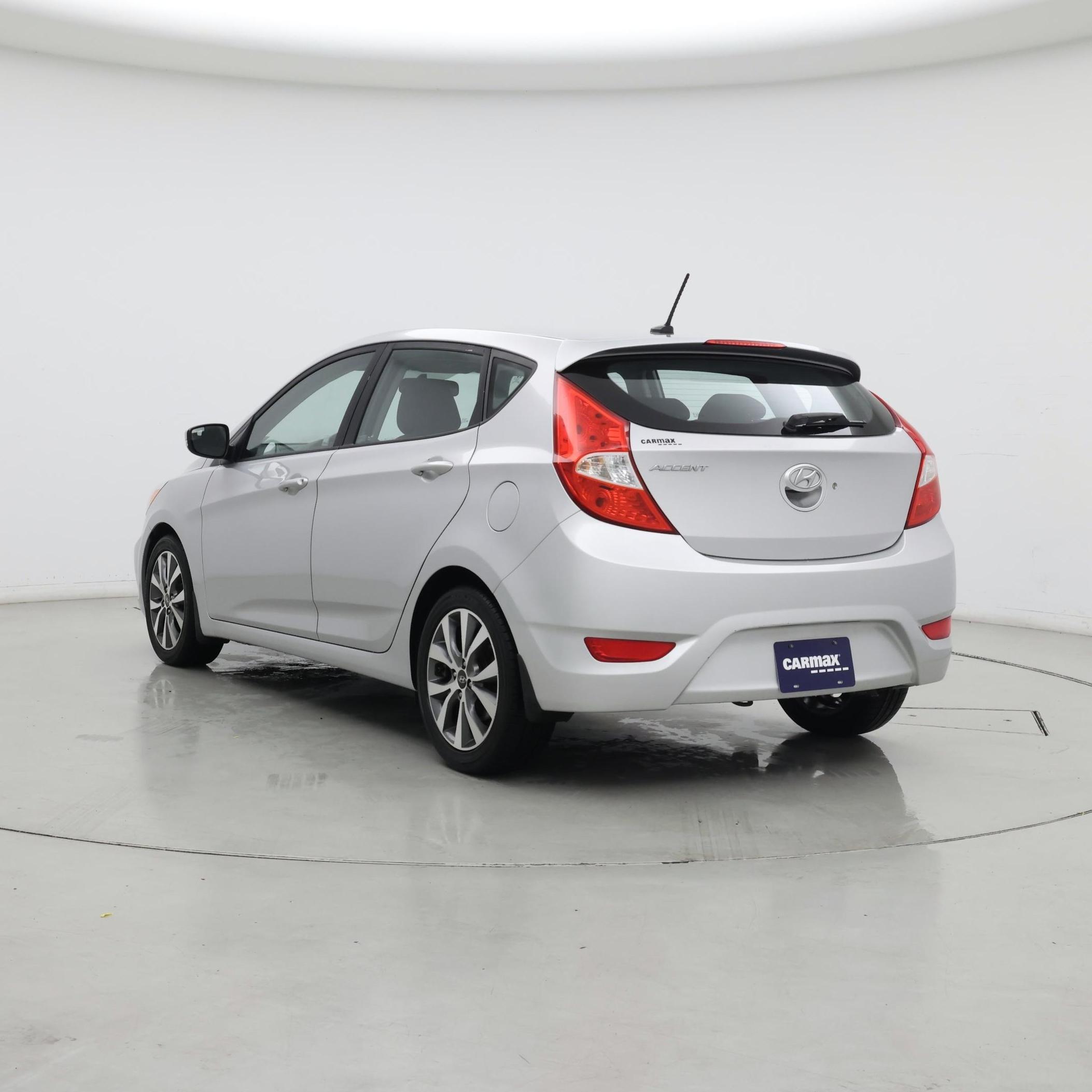 Thumbnail: 2017 Hyundai Accent - 2