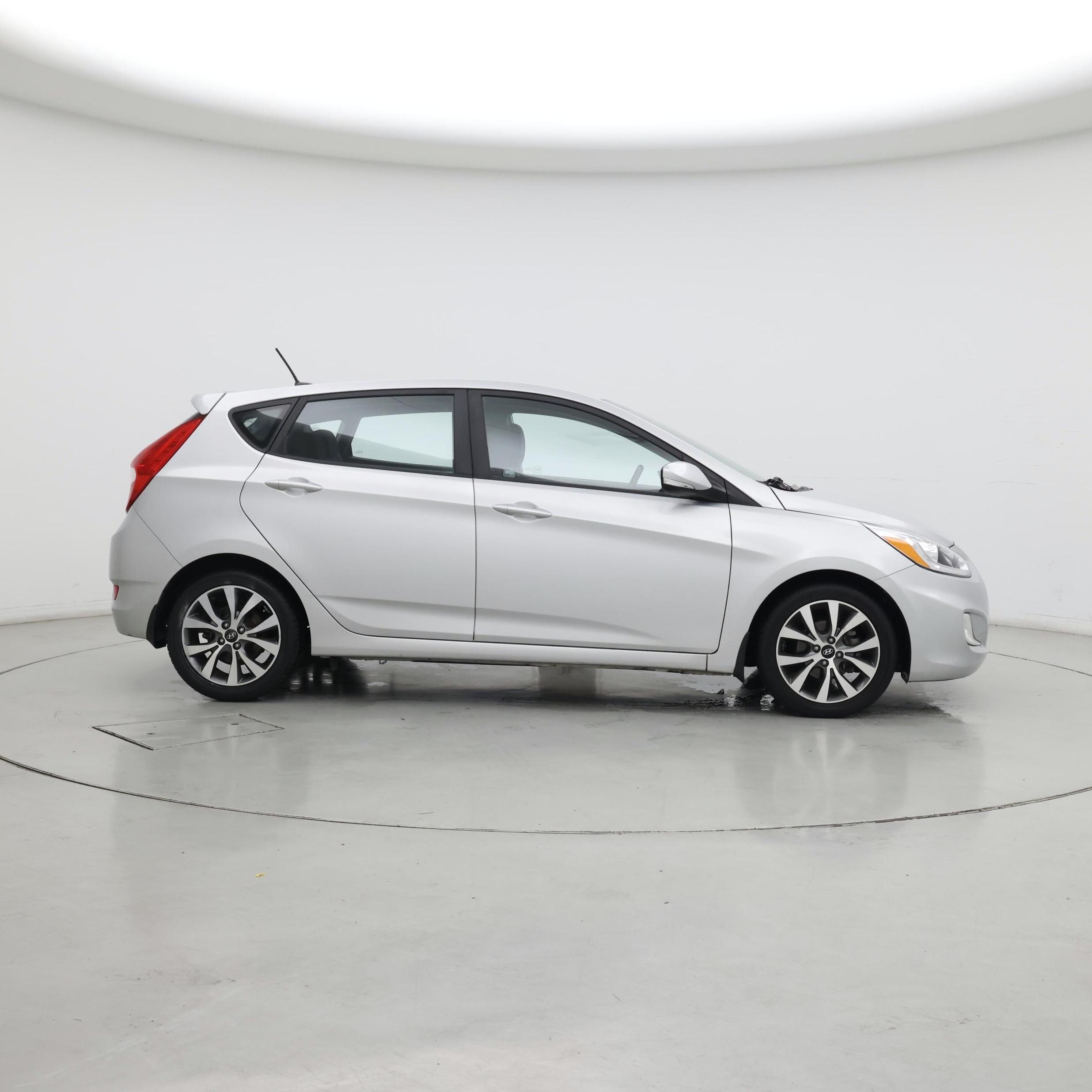 Thumbnail: 2017 Hyundai Accent - 7