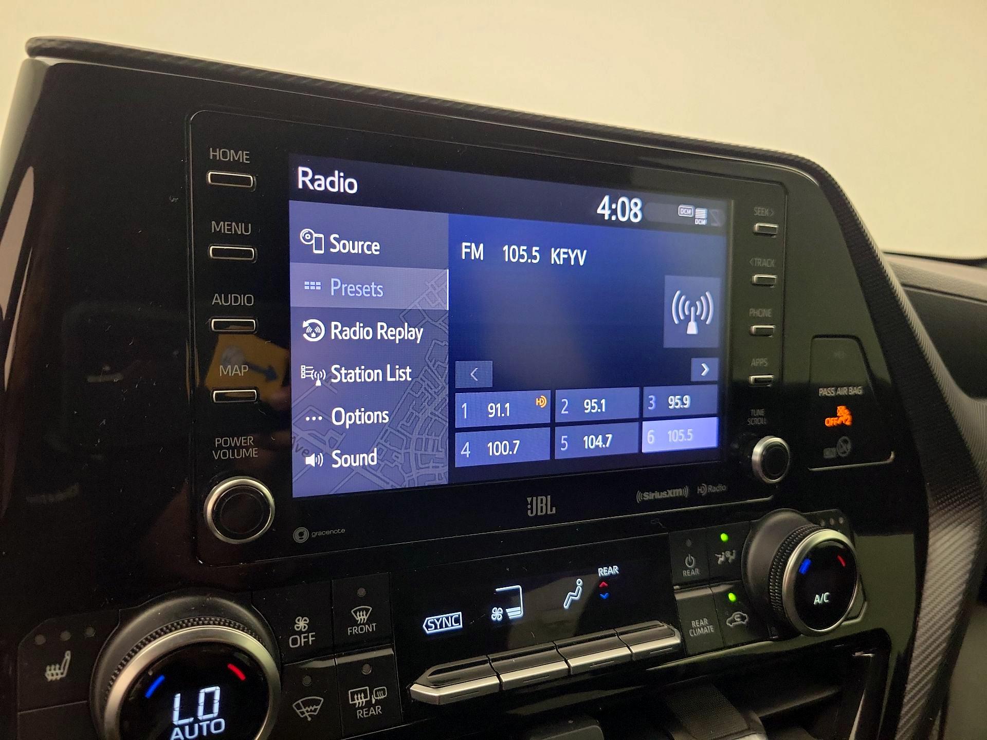 Thumbnail: 2021 Toyota Highlander - 16