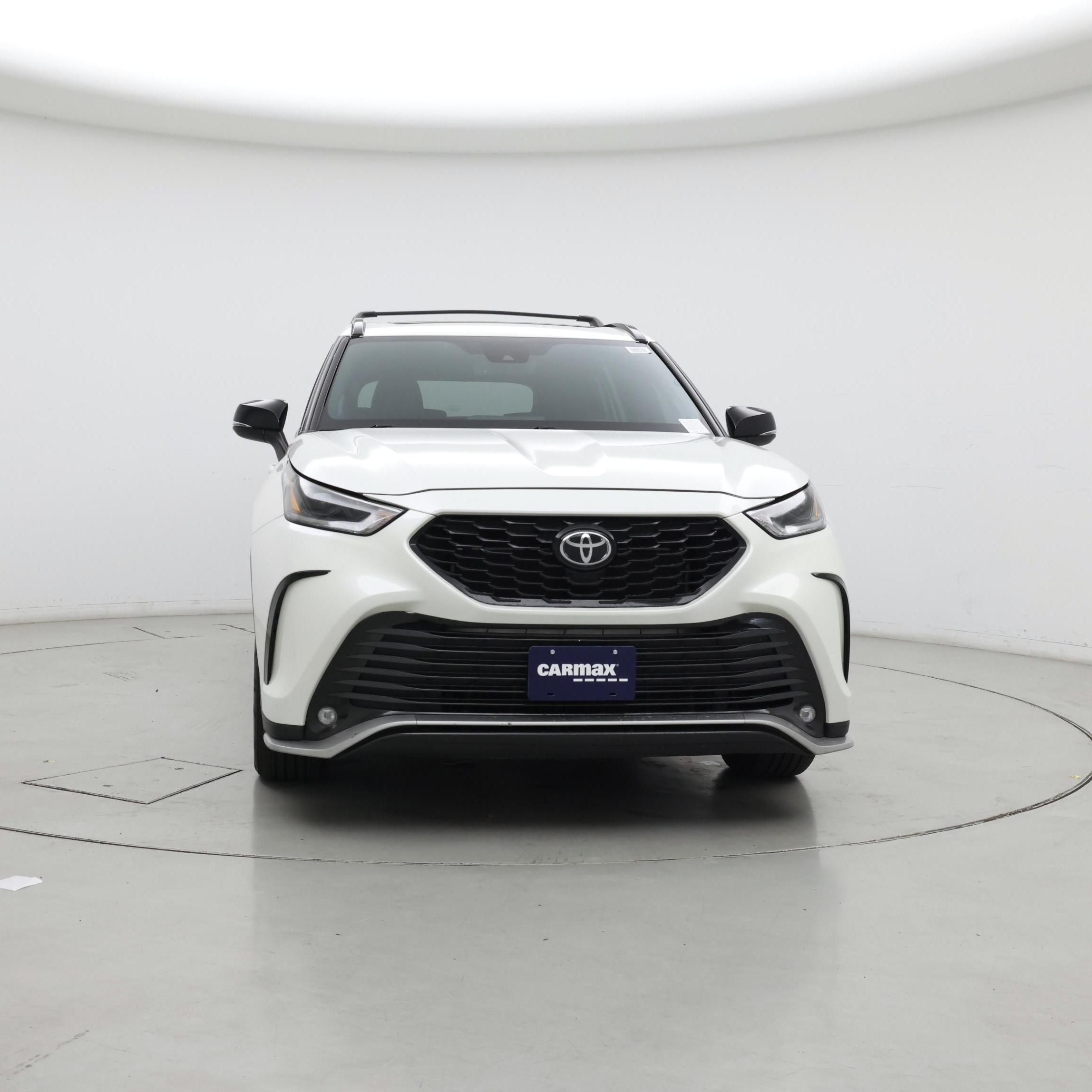 Thumbnail: 2021 Toyota Highlander - 5