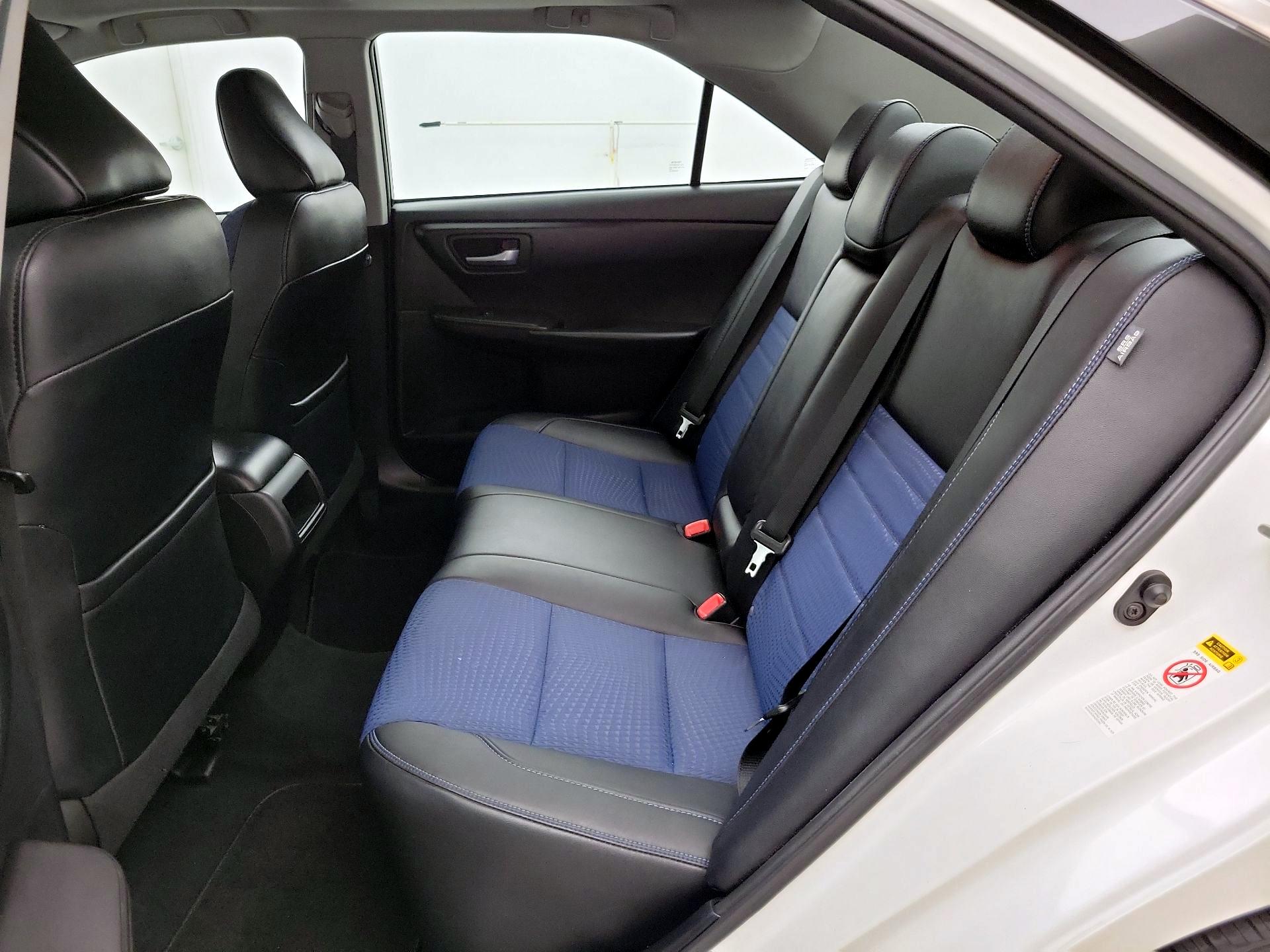 Thumbnail: 2016 Toyota Camry - 20