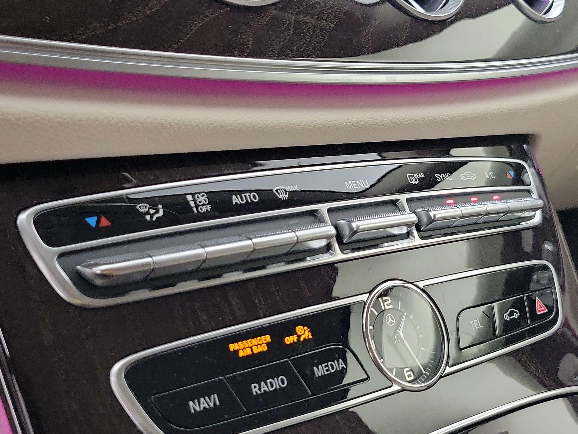 Thumbnail: 2019 Mercedes-Benz E-Class - 17