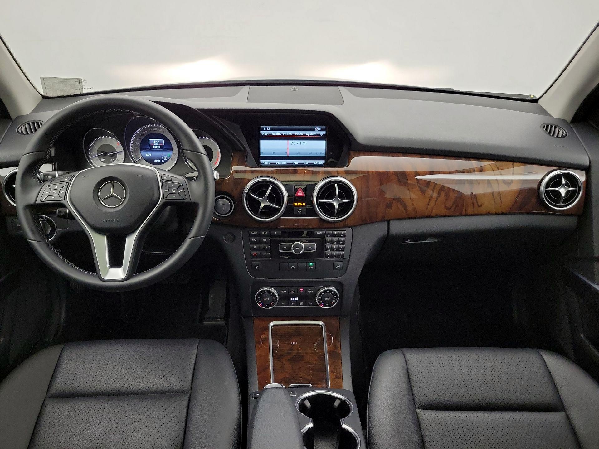 Thumbnail: 2015 Mercedes-Benz GLK - 9