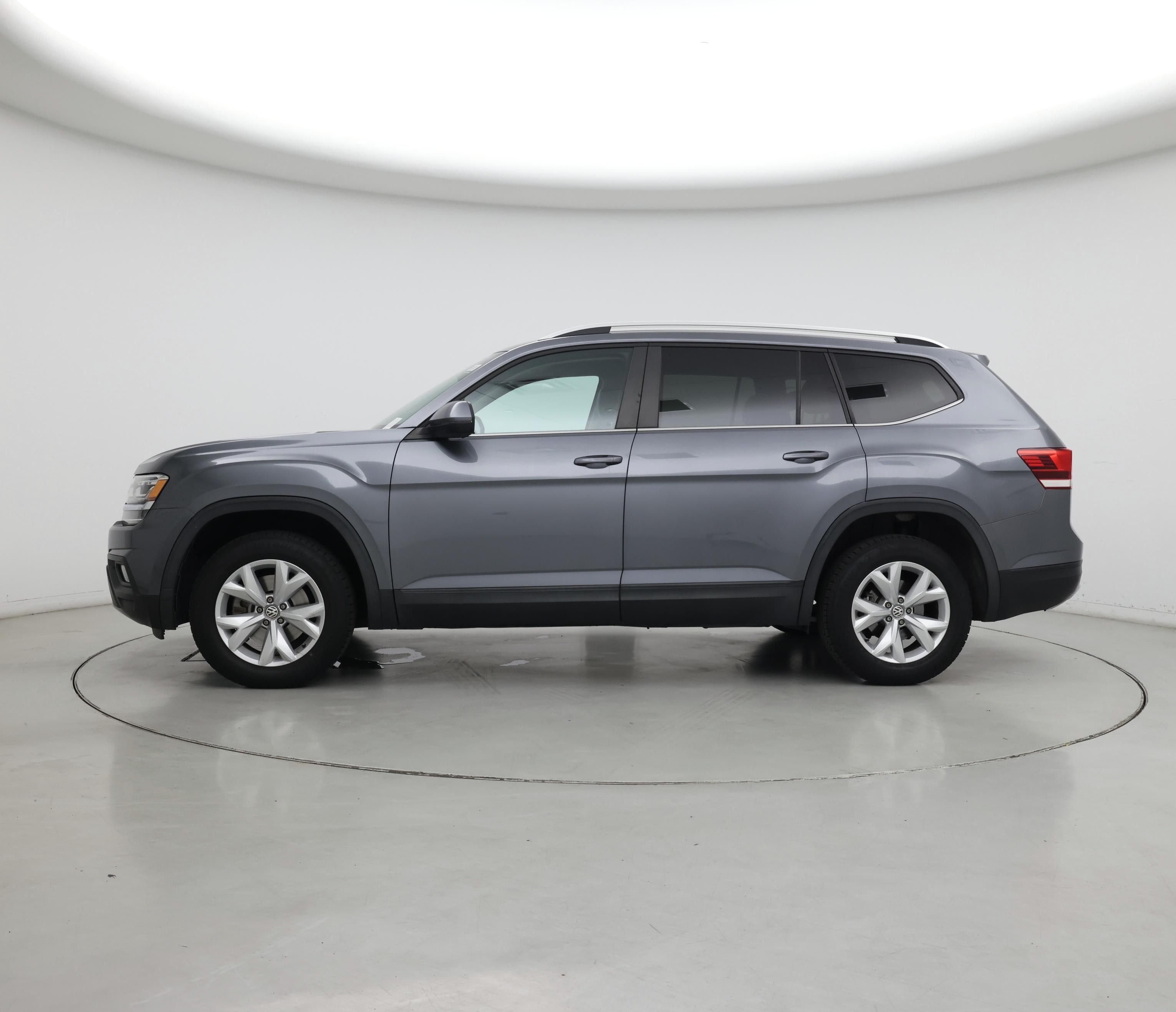 Thumbnail: 2018 Volkswagen Atlas - 3
