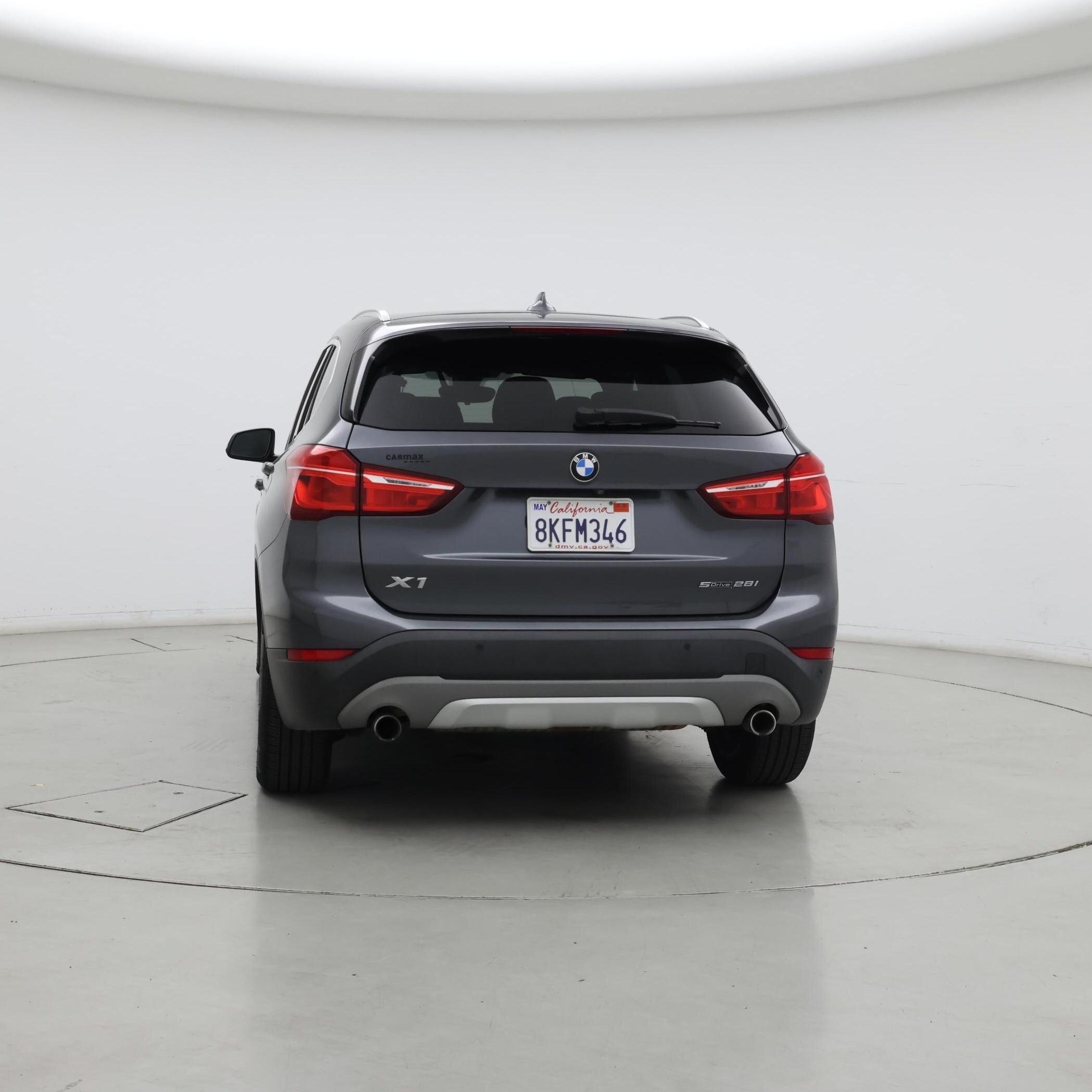 Thumbnail: 2019 BMW X1 - 6