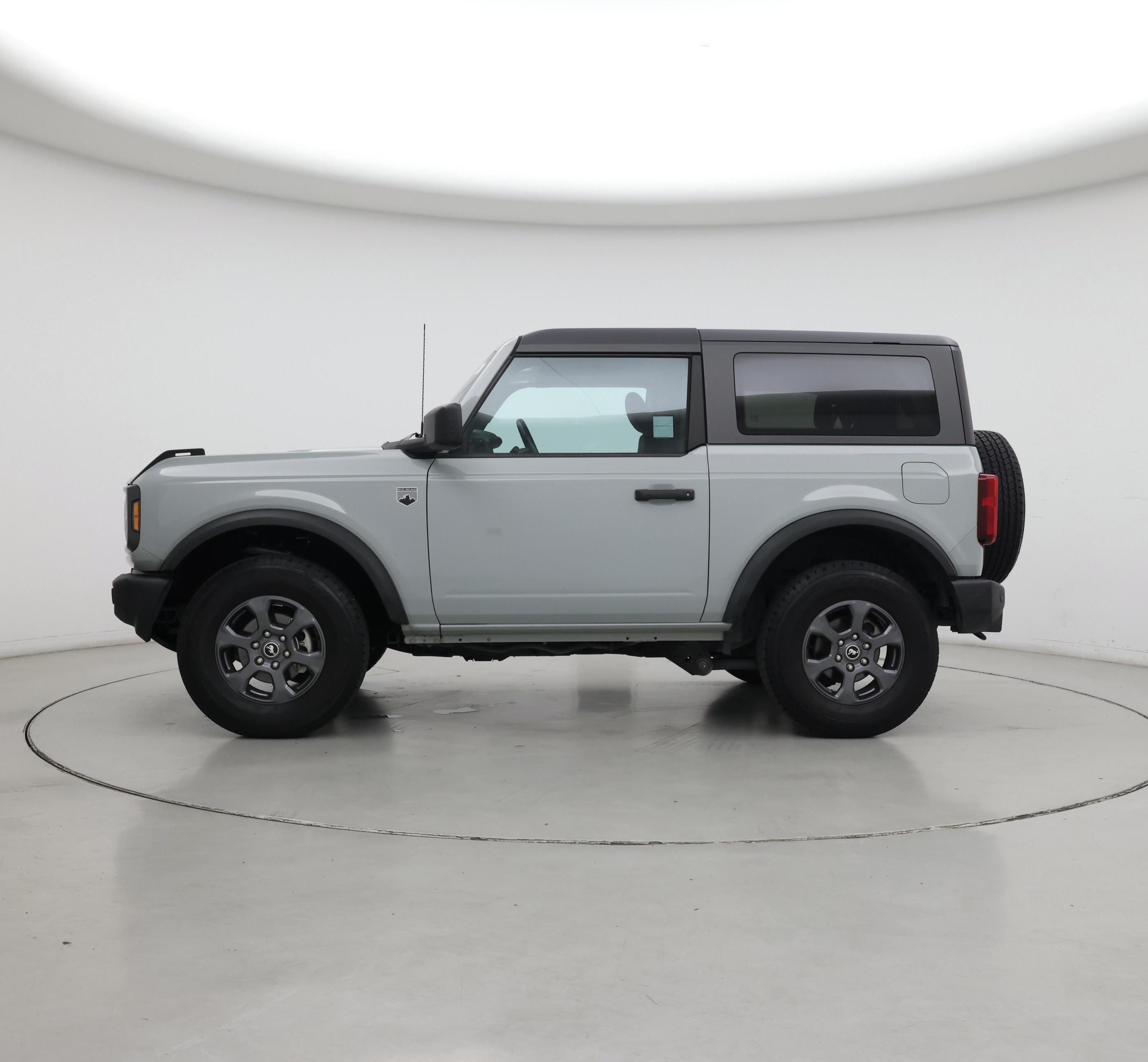 Thumbnail: 2022 Ford Bronco - 3
