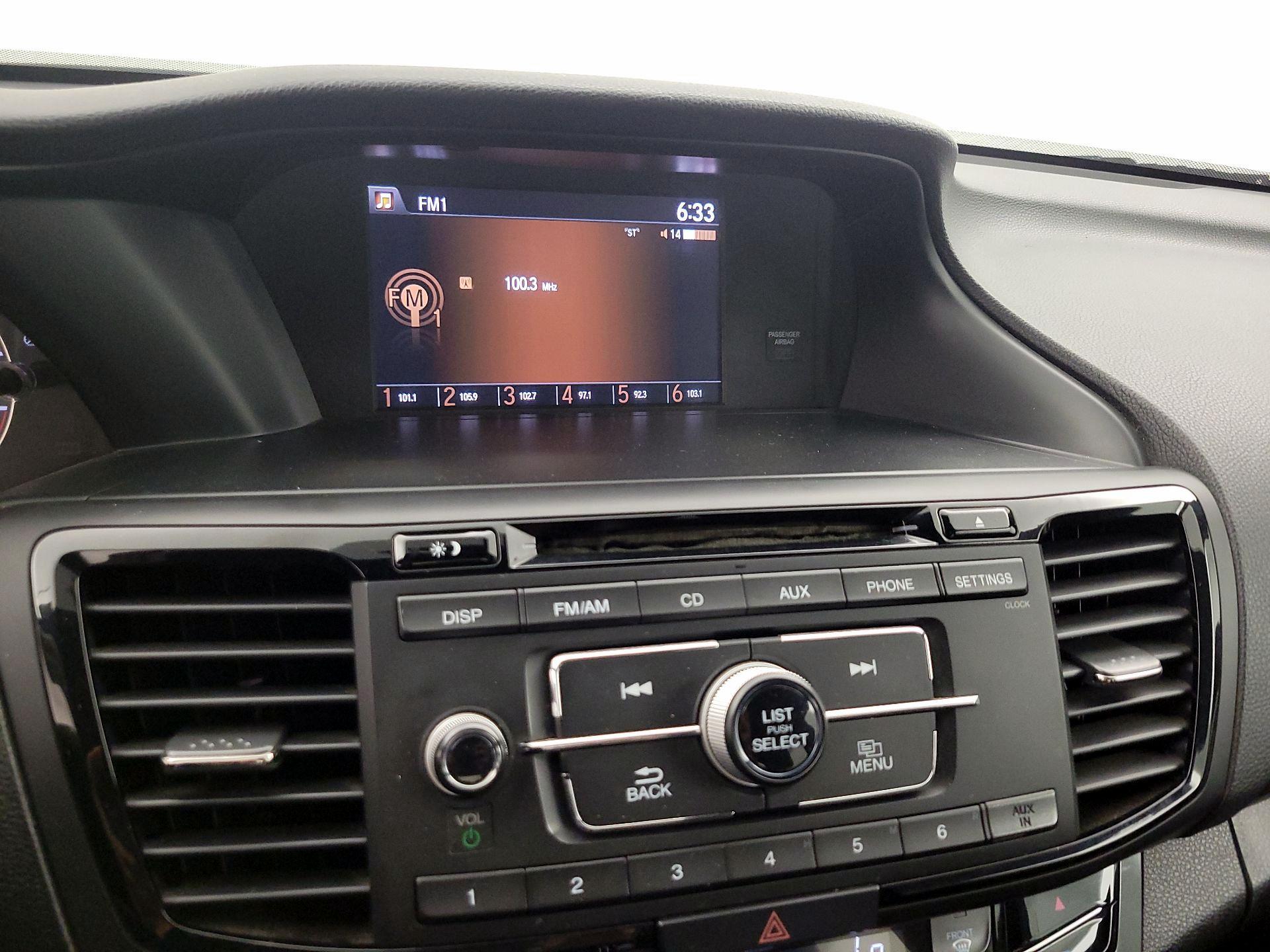 Thumbnail: 2016 Honda Accord - 15