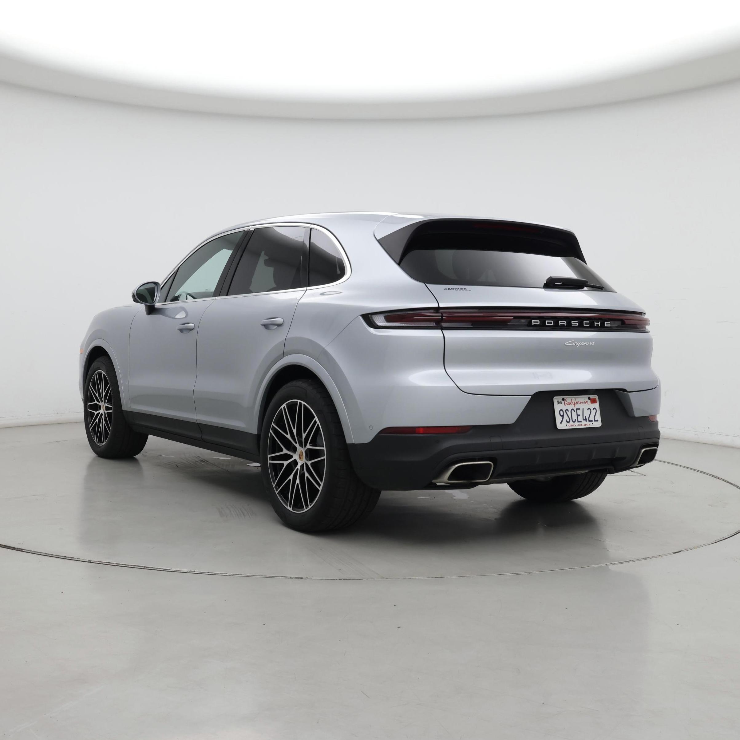 Thumbnail: 2025 Porsche Cayenne - 2