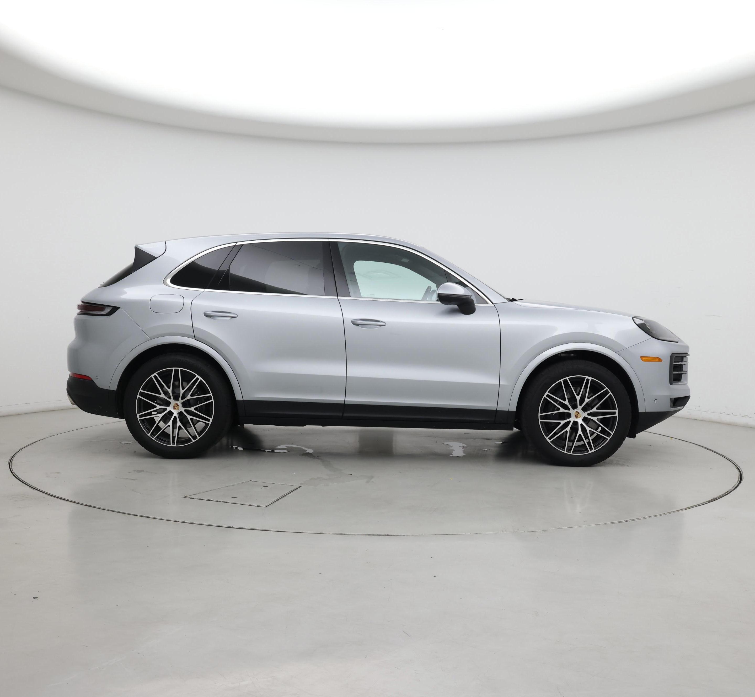 Thumbnail: 2025 Porsche Cayenne - 7