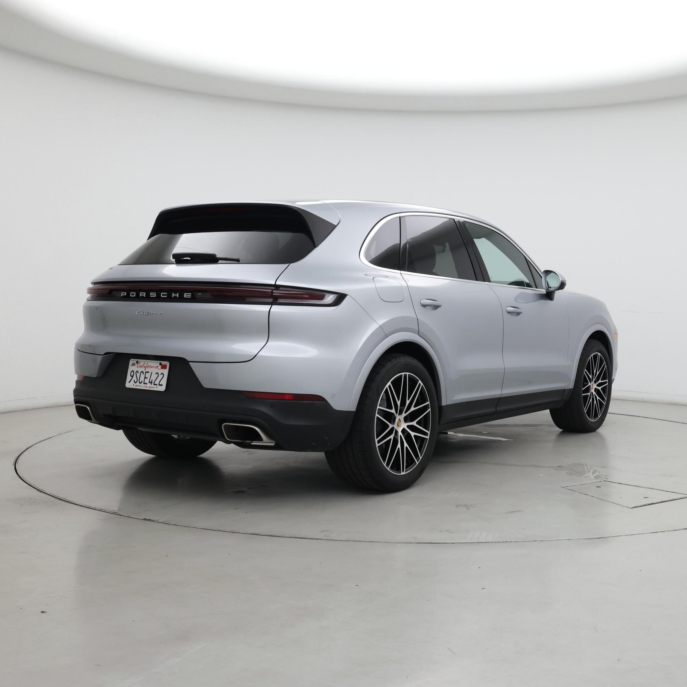 Thumbnail: 2025 Porsche Cayenne - 8