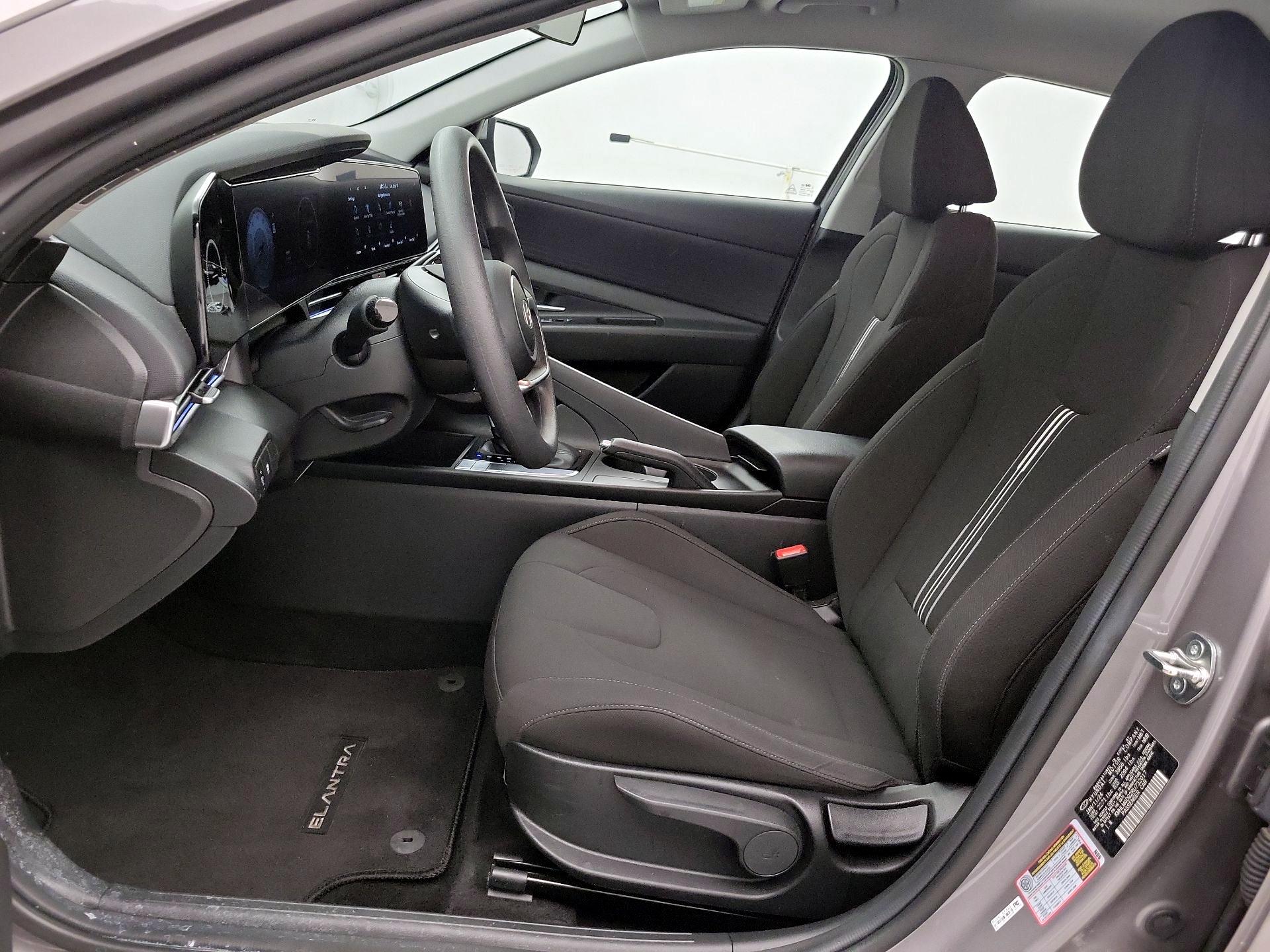 Thumbnail: 2024 Hyundai Elantra - 11