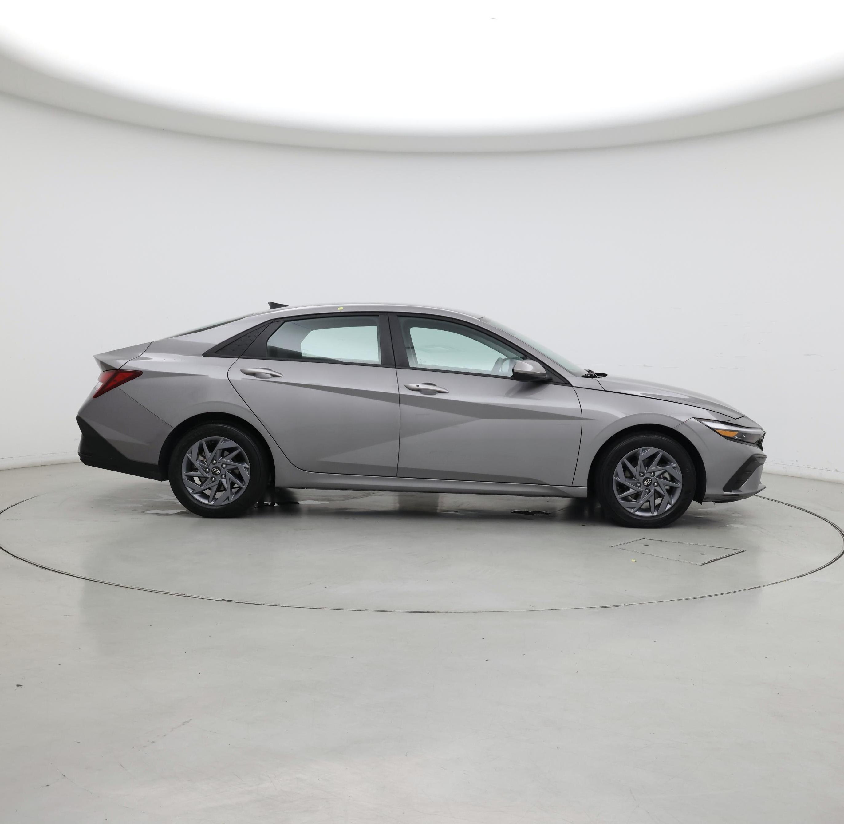 Thumbnail: 2024 Hyundai Elantra - 7