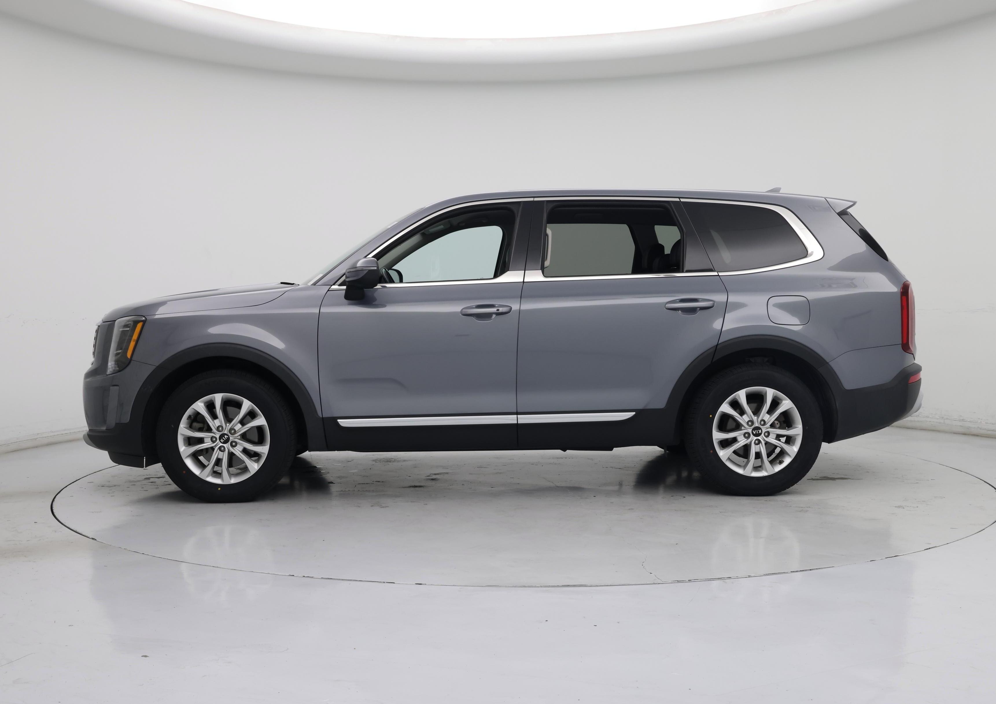 Thumbnail: 2020 Kia Telluride - 3