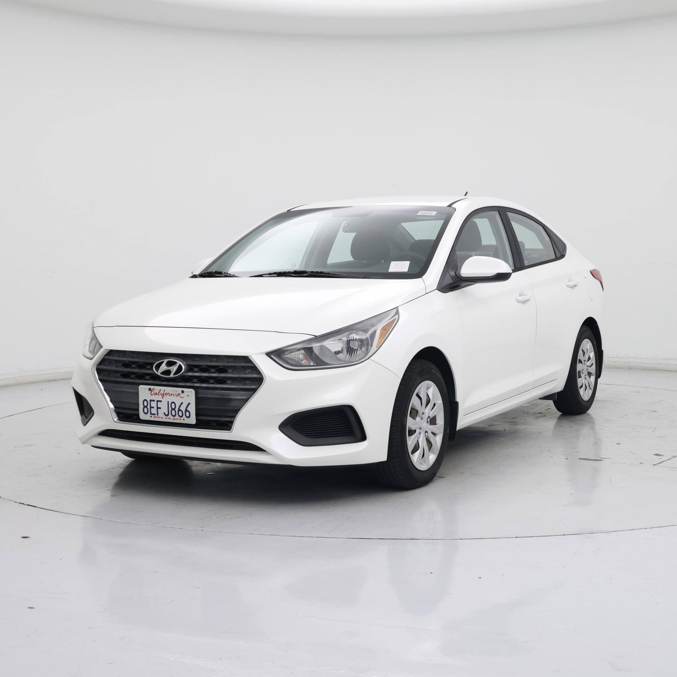 Thumbnail: 2018 Hyundai Accent - 4
