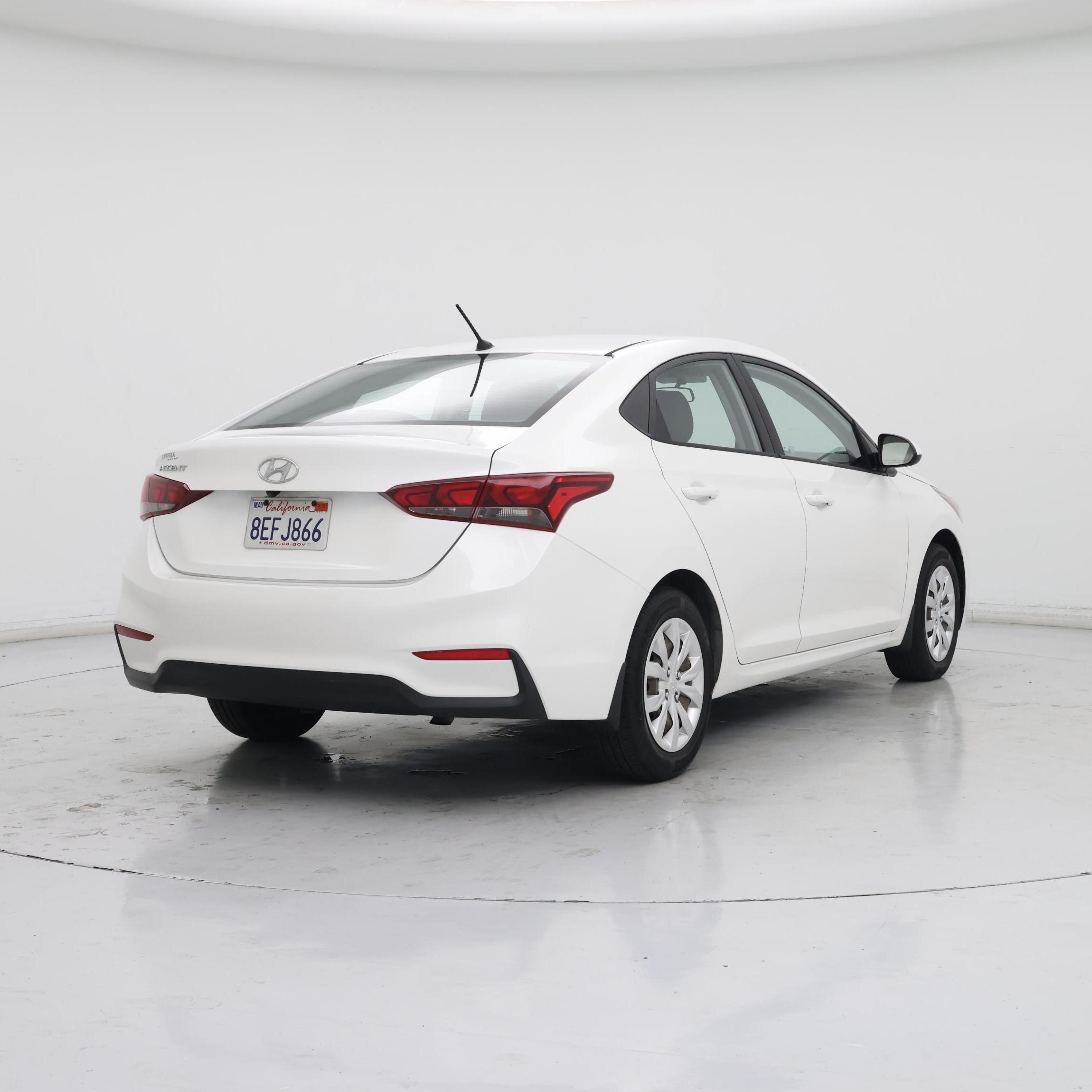 Thumbnail: 2018 Hyundai Accent - 8