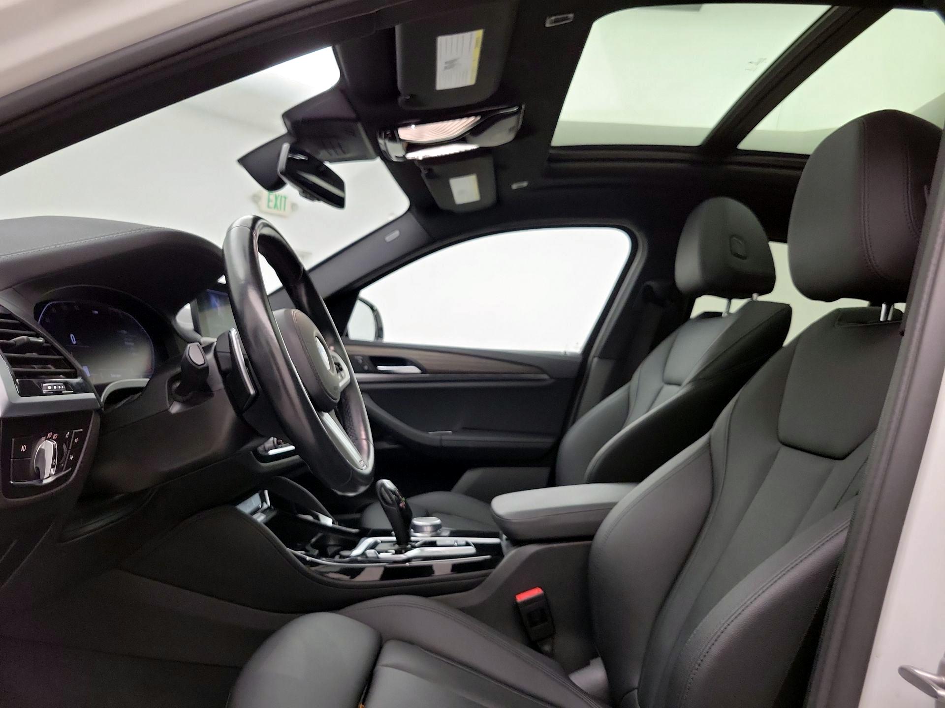 Thumbnail: 2021 BMW X4 - 20