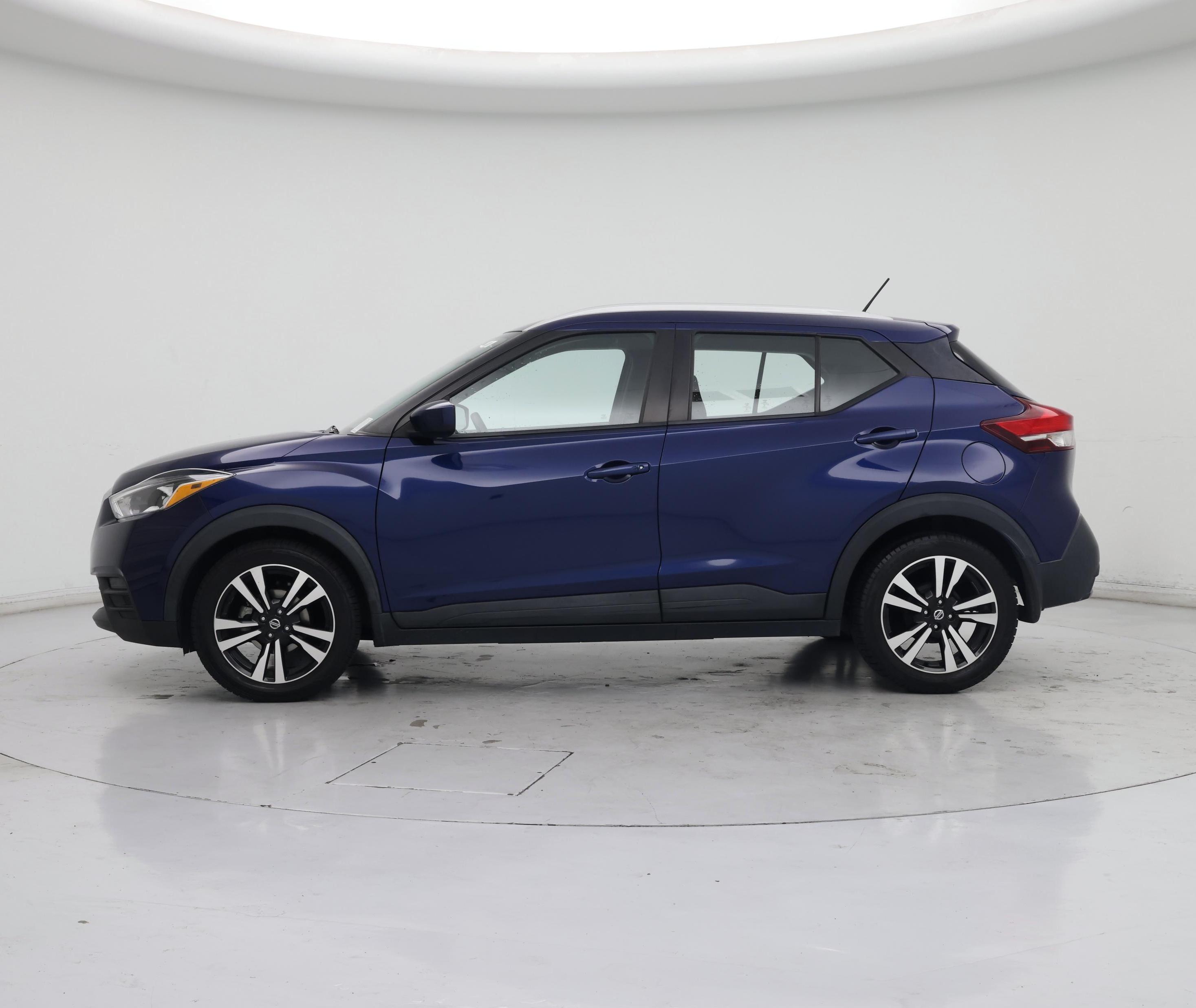 Thumbnail: 2018 Nissan Kicks - 3