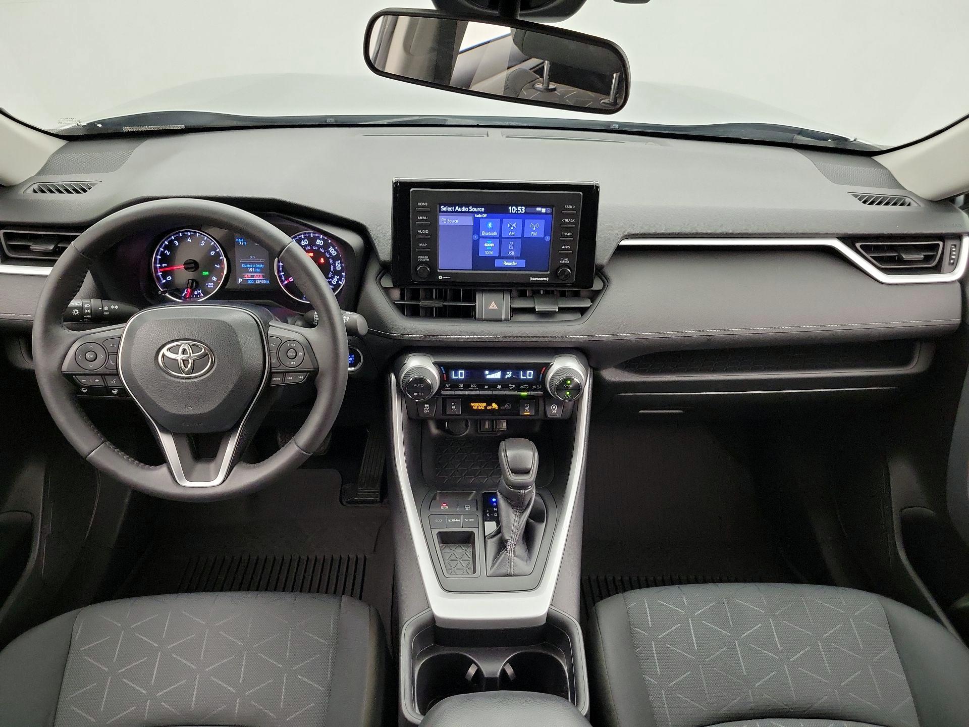 Thumbnail: 2021 Toyota RAV4 - 9