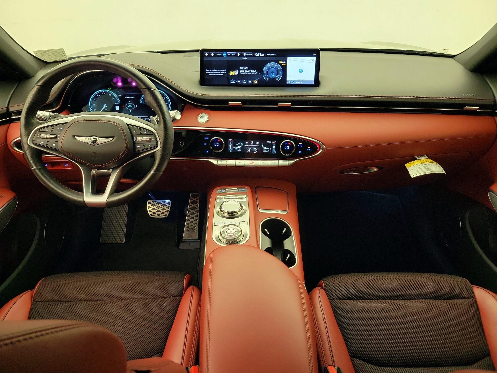 Thumbnail: 2023 Genesis GV70 - 9