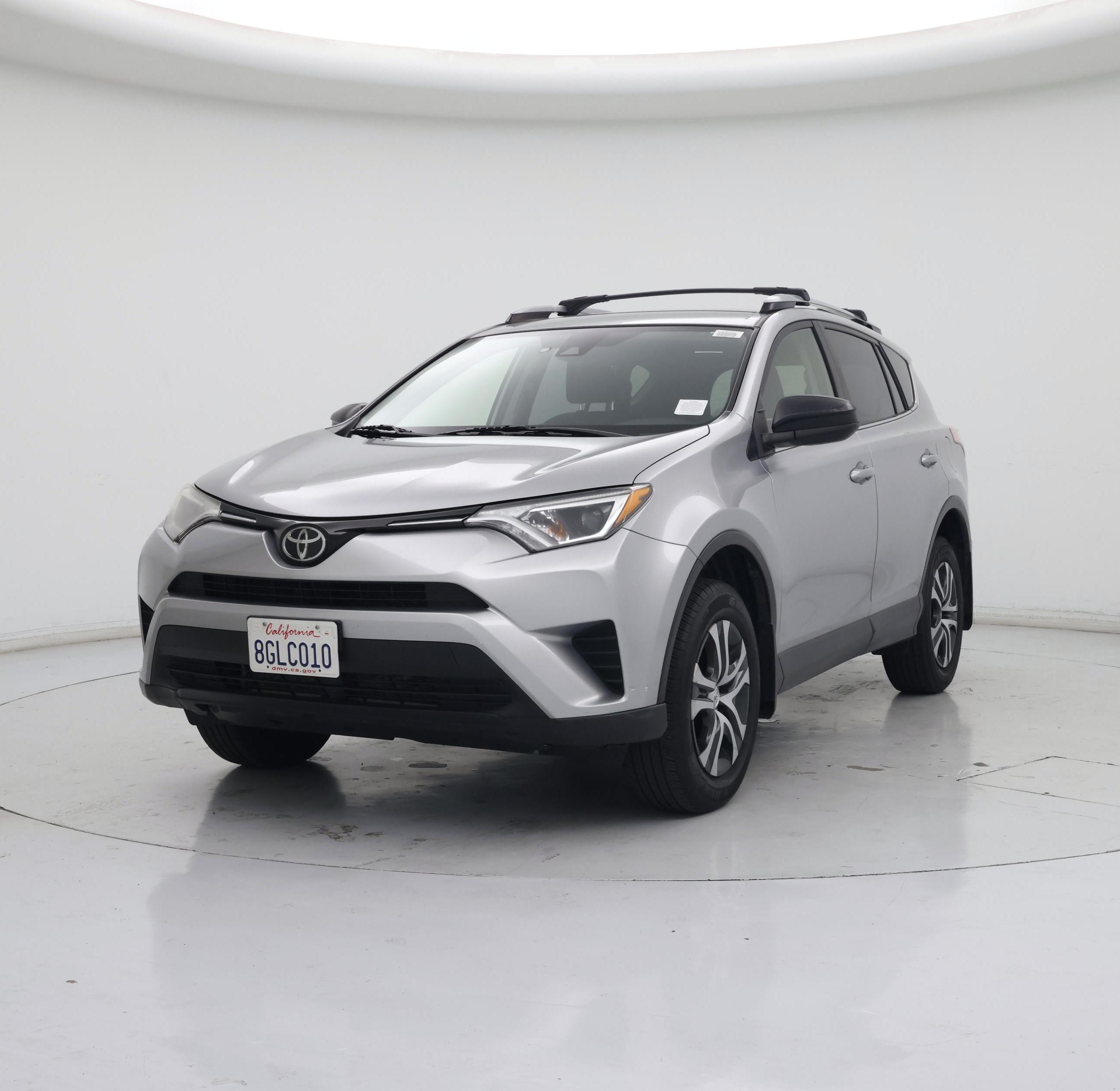 Thumbnail: 2018 Toyota RAV4 - 4