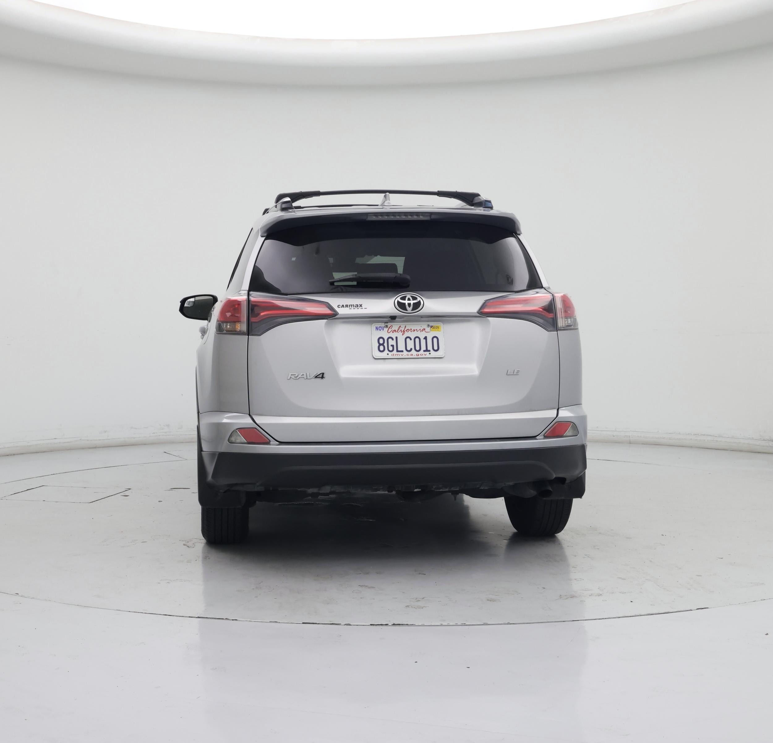 Thumbnail: 2018 Toyota RAV4 - 6