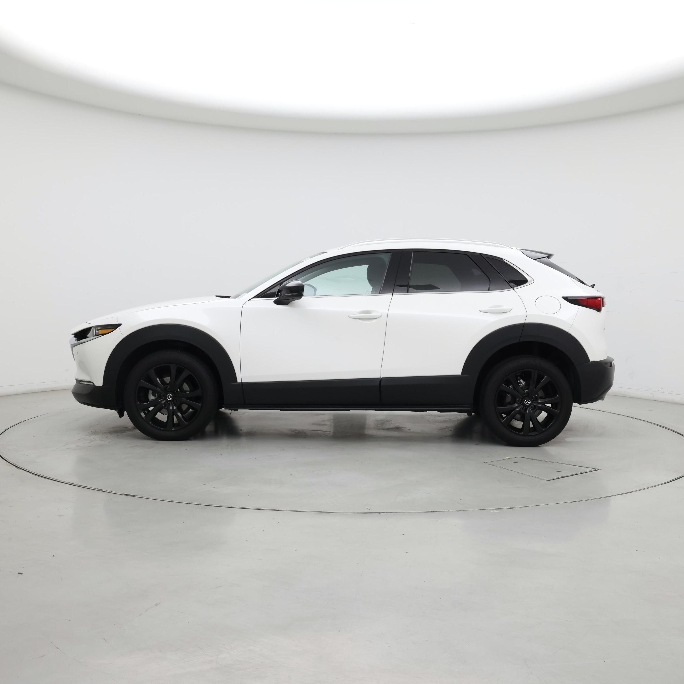 Thumbnail: 2022 Mazda CX-30 - 3