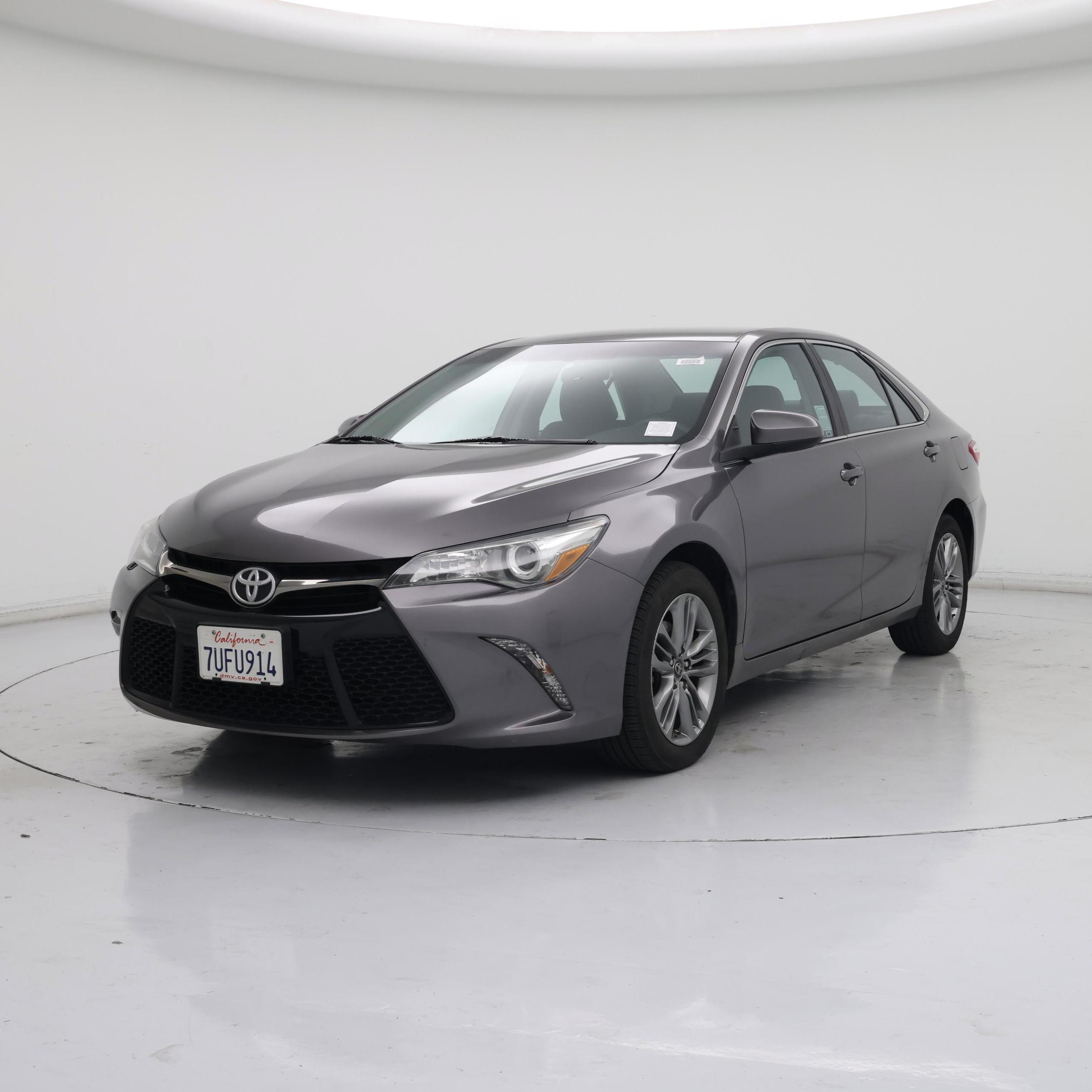 Thumbnail: 2016 Toyota Camry - 4