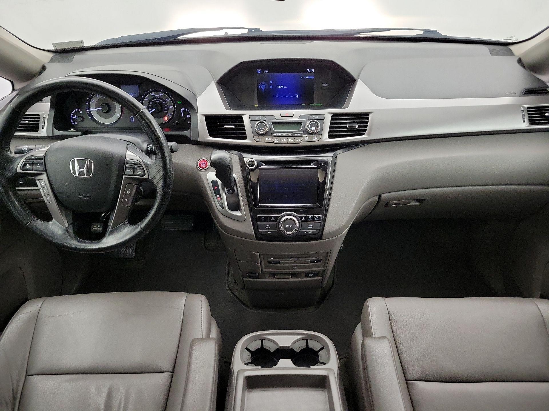 Thumbnail: 2015 Honda Odyssey - 9