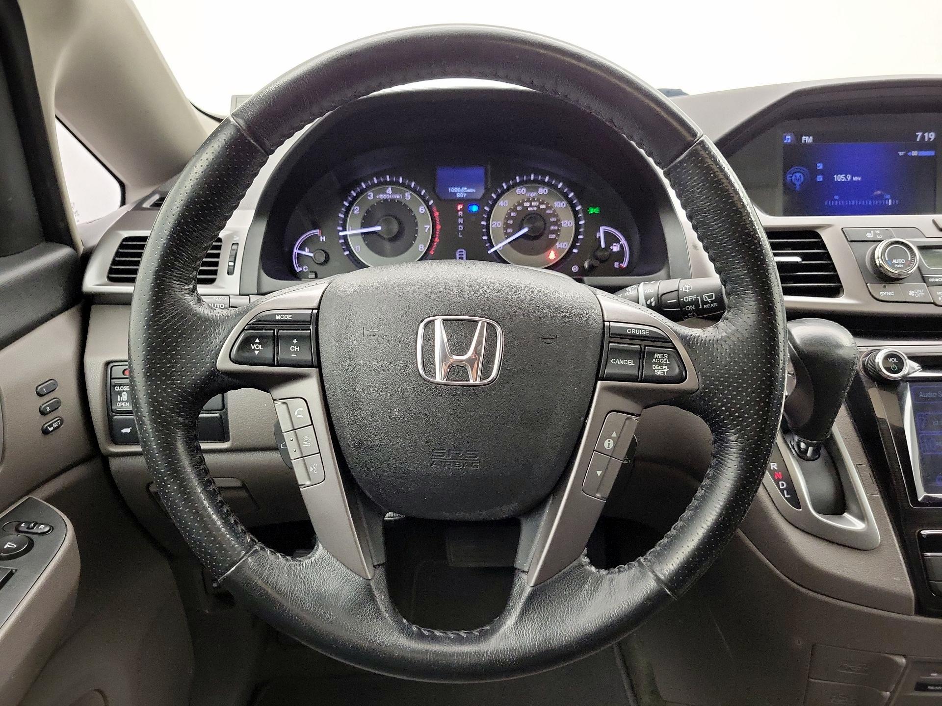 Thumbnail: 2015 Honda Odyssey - 10