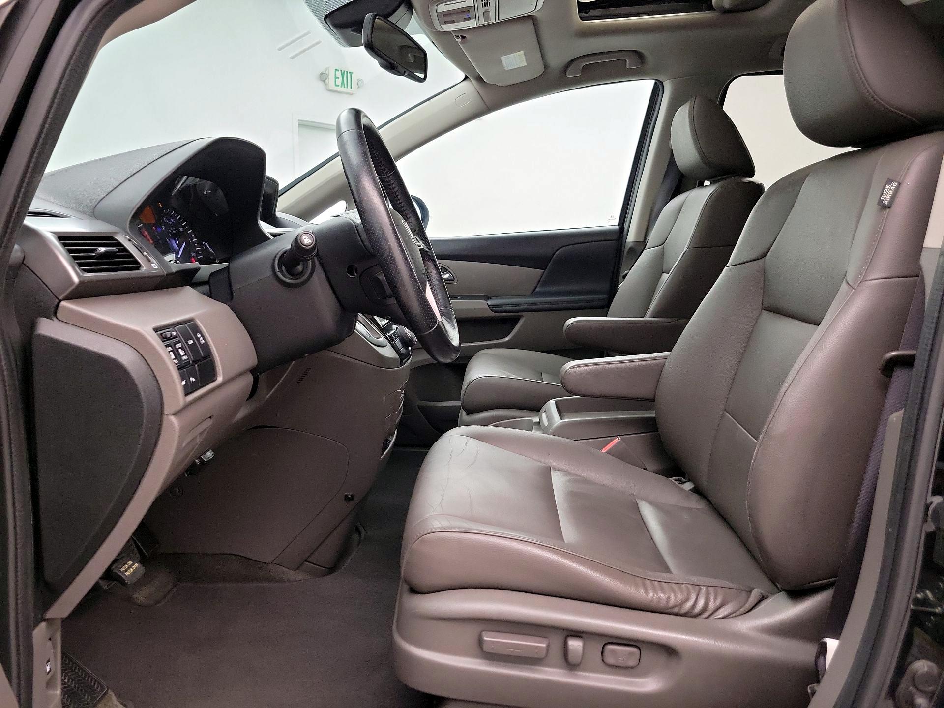 Thumbnail: 2015 Honda Odyssey - 11