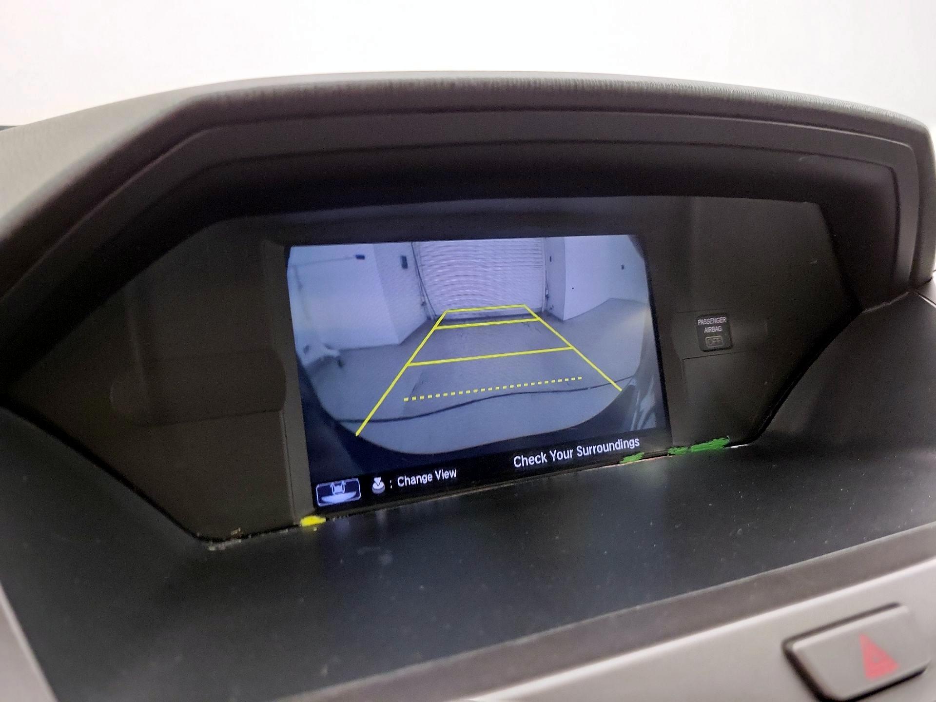 Thumbnail: 2015 Honda Odyssey - 14