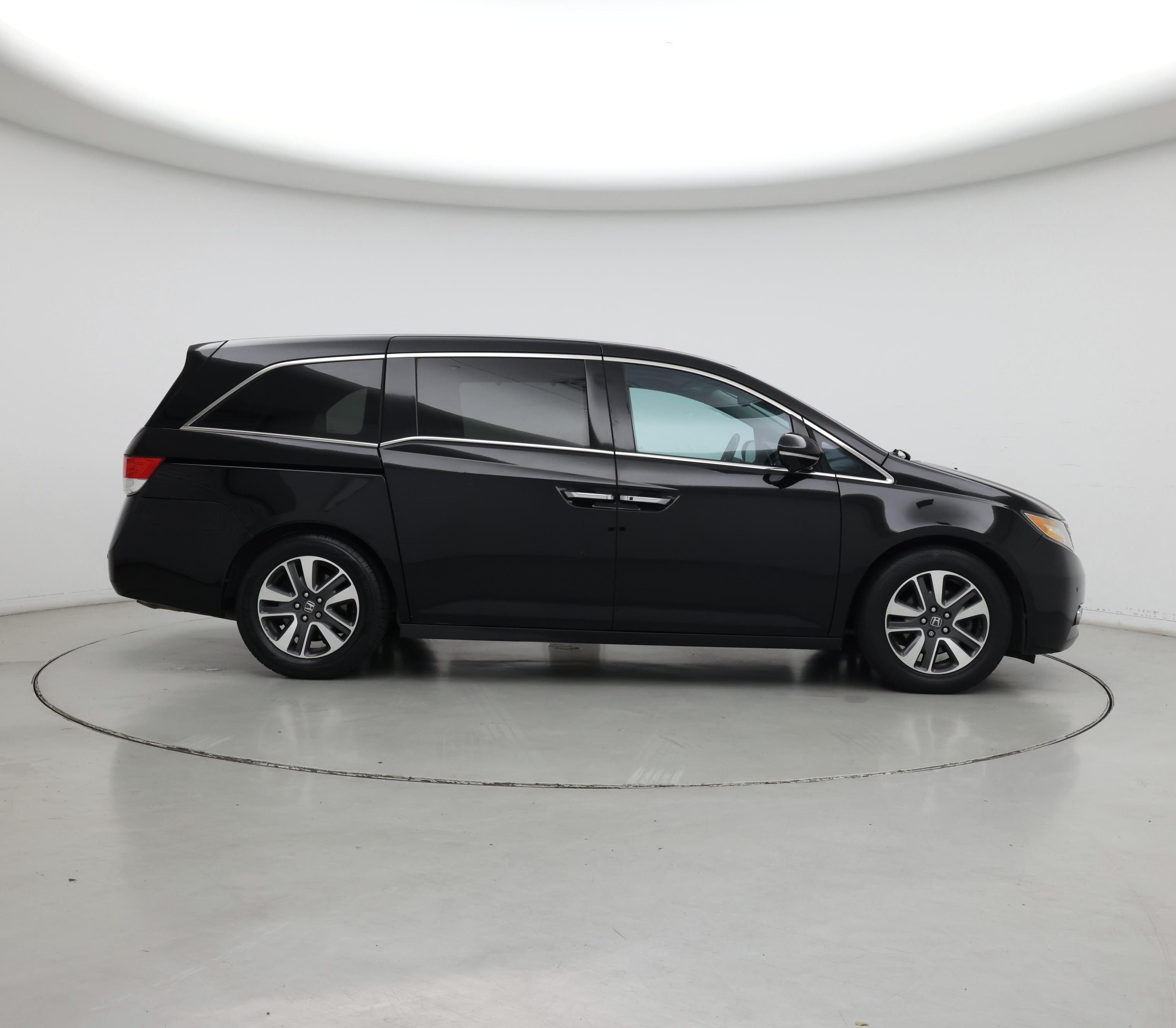 Thumbnail: 2015 Honda Odyssey - 7