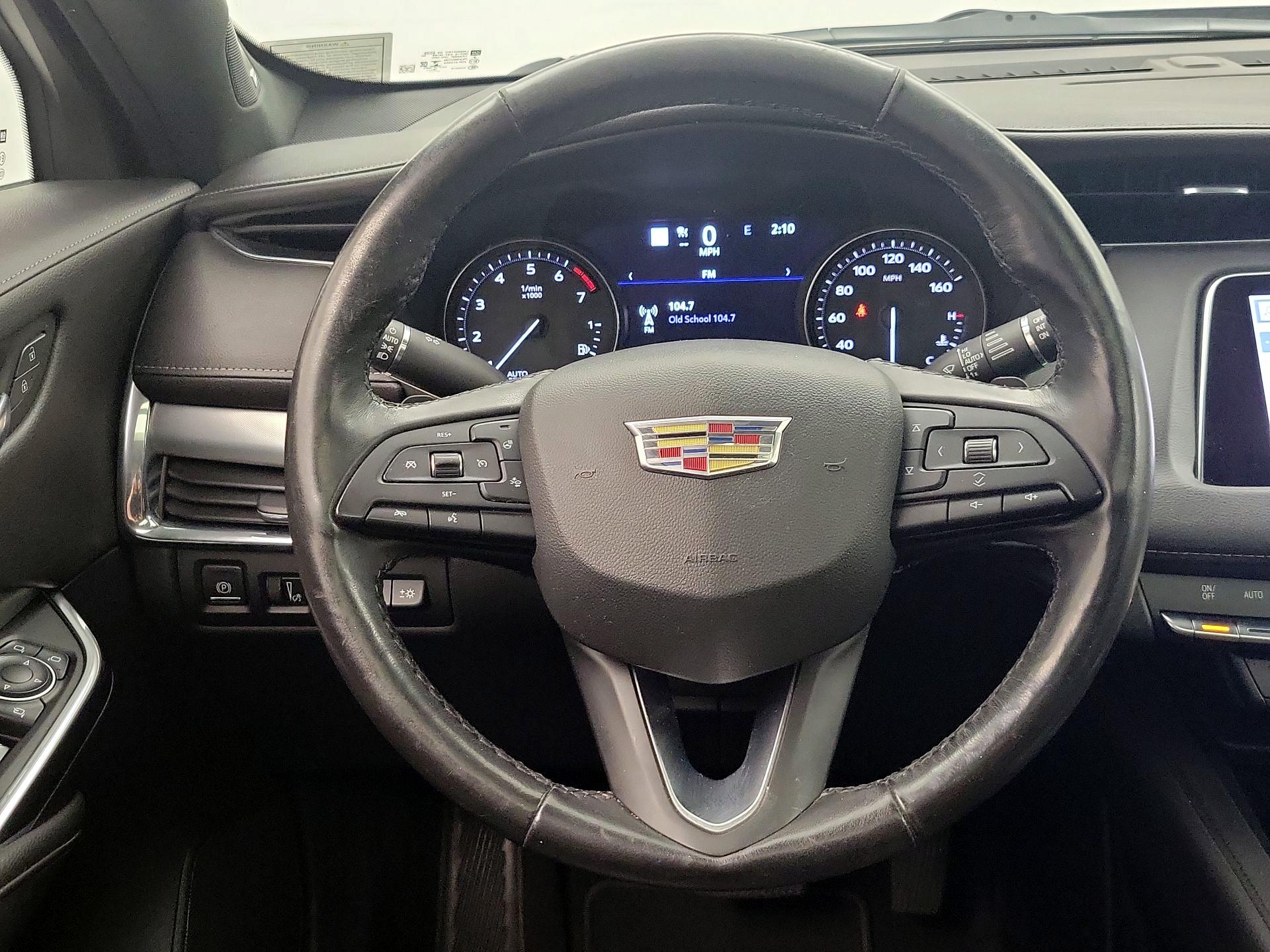 Thumbnail: 2019 Cadillac XT4 - 10