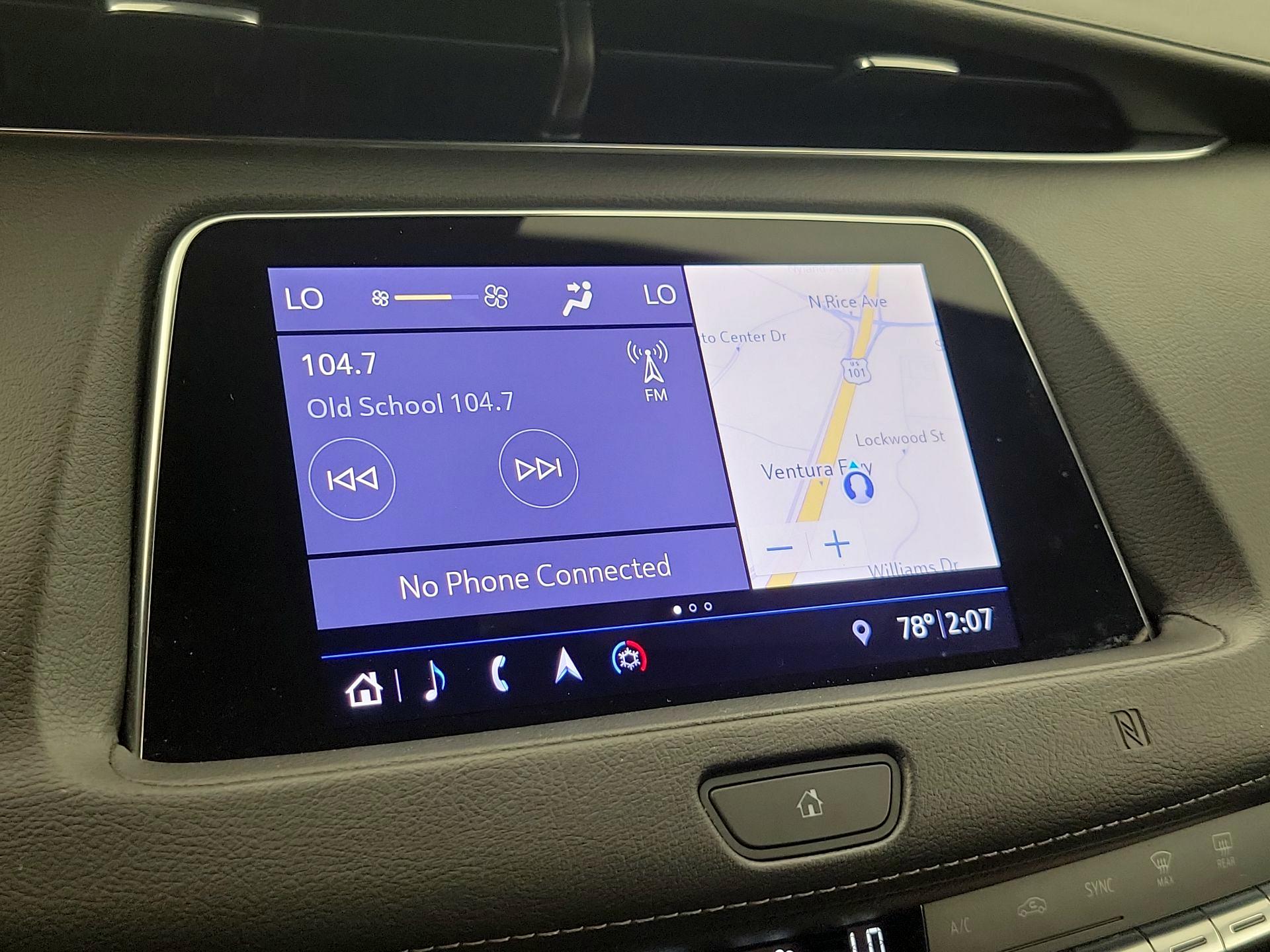Thumbnail: 2019 Cadillac XT4 - 16