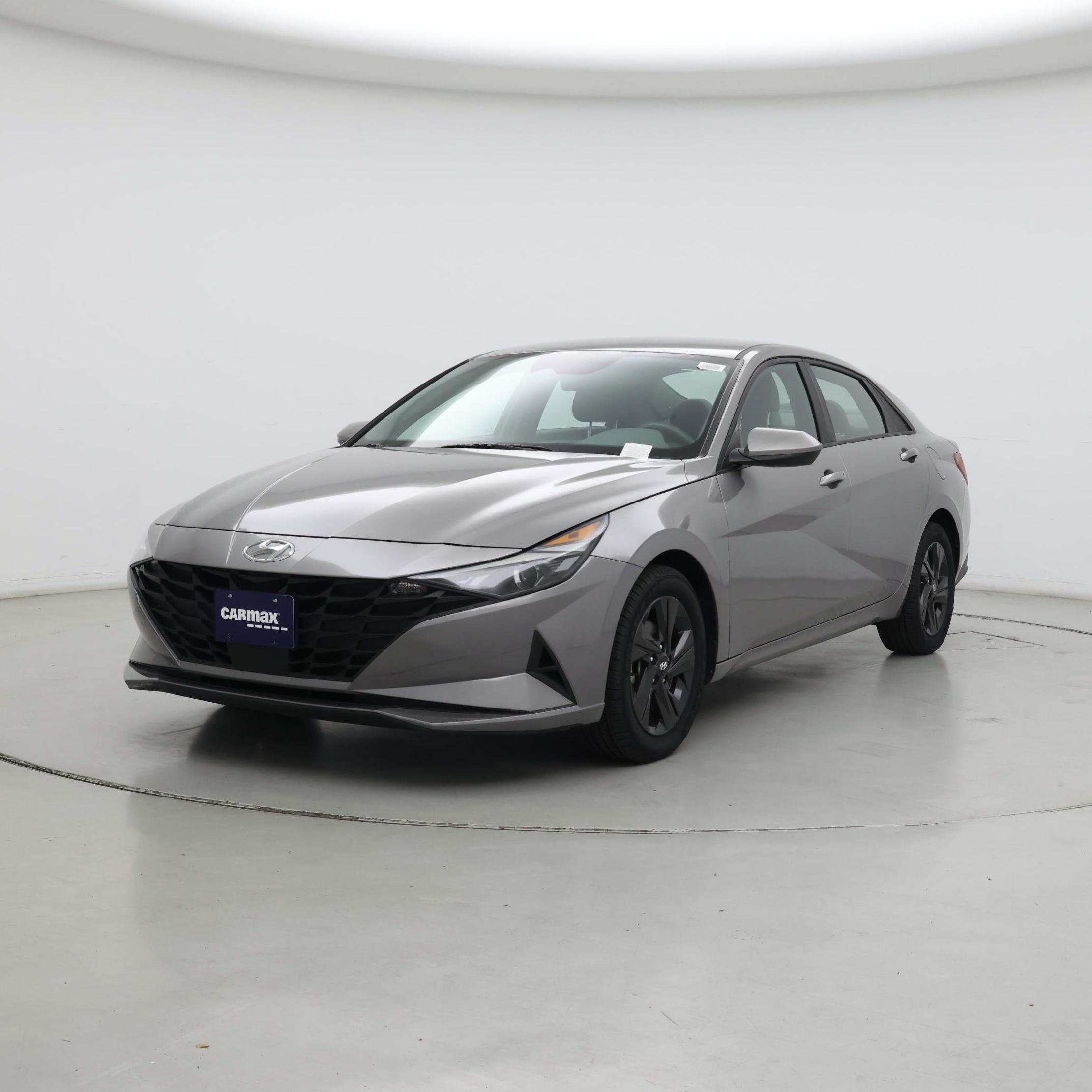 Thumbnail: 2022 Hyundai Elantra - 4