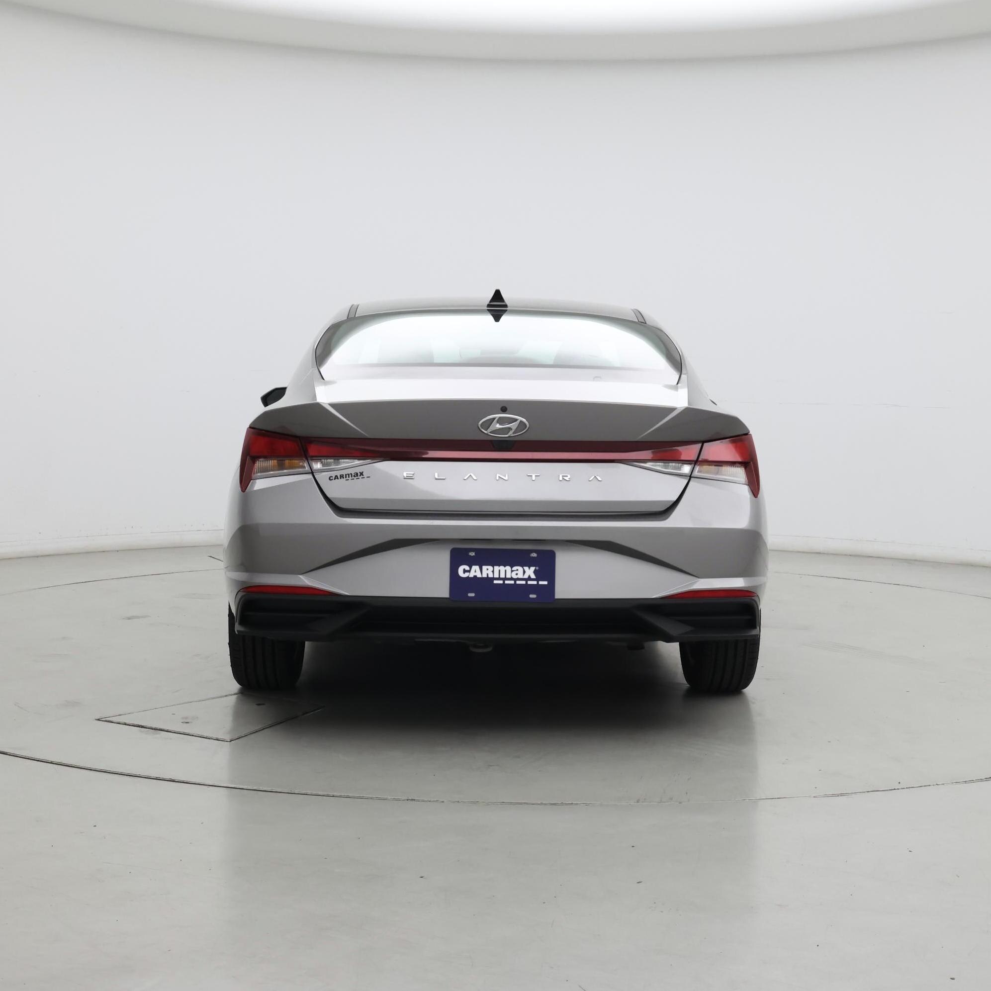 Thumbnail: 2022 Hyundai Elantra - 6
