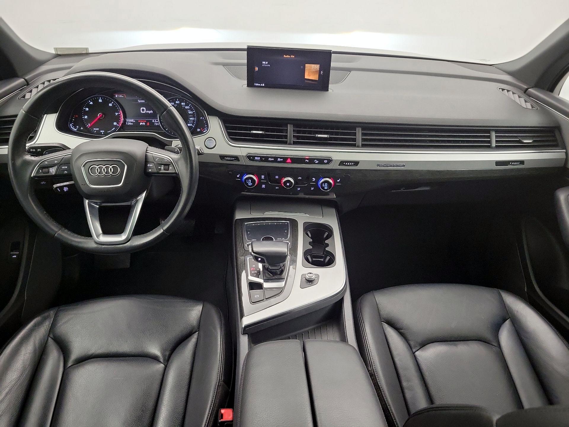 Thumbnail: 2019 Audi Q7 - 9