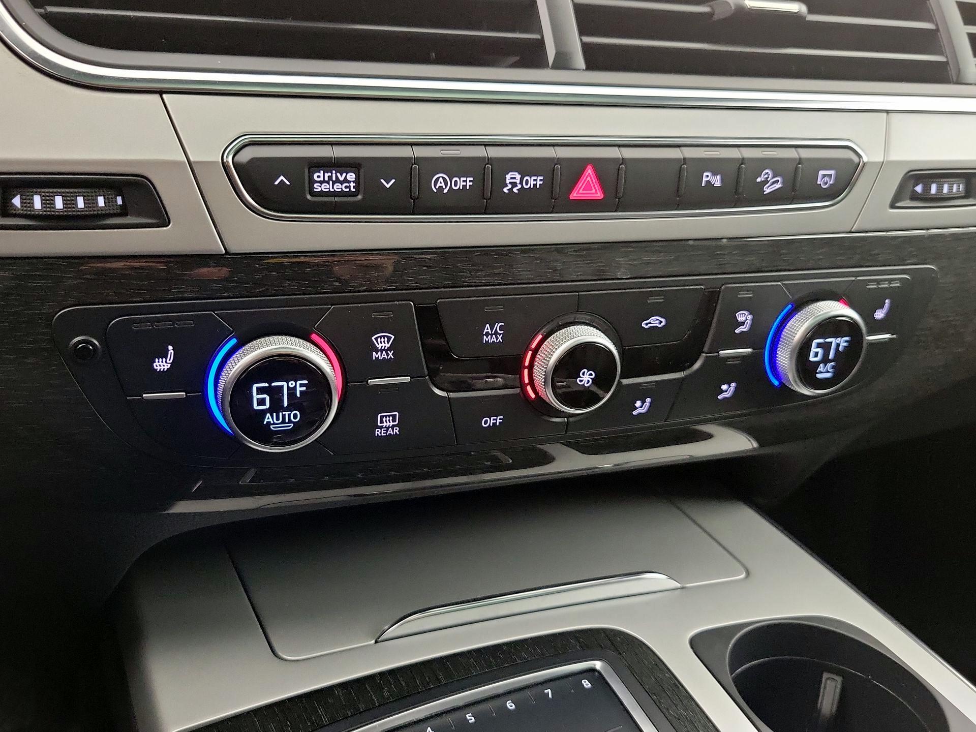 Thumbnail: 2019 Audi Q7 - 17