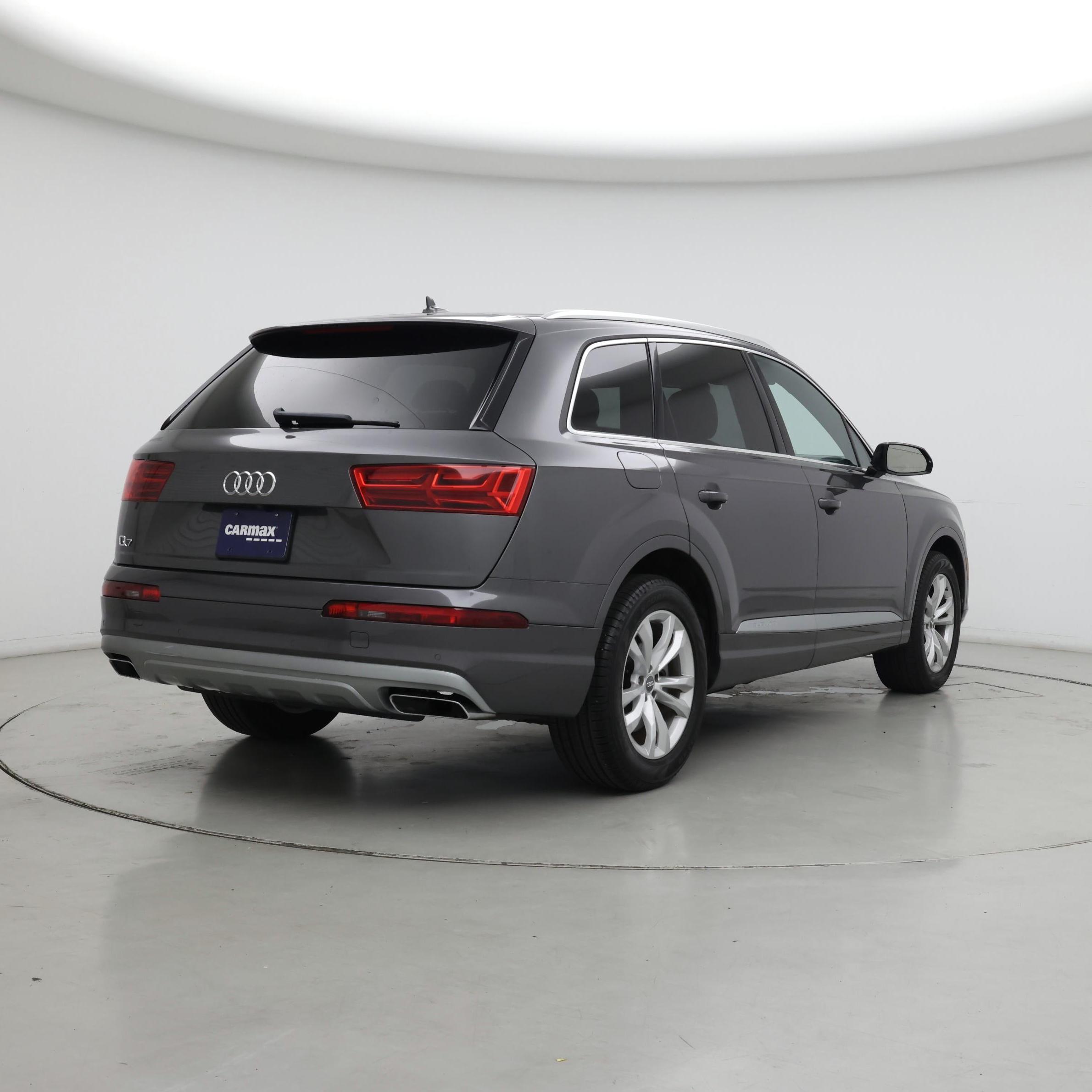 Thumbnail: 2019 Audi Q7 - 8