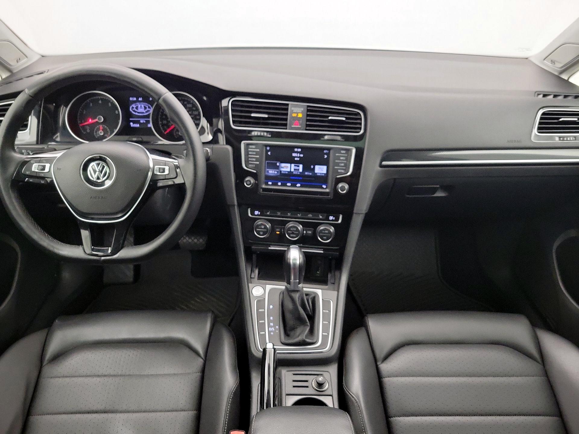 Thumbnail: 2017 Volkswagen Golf - 9