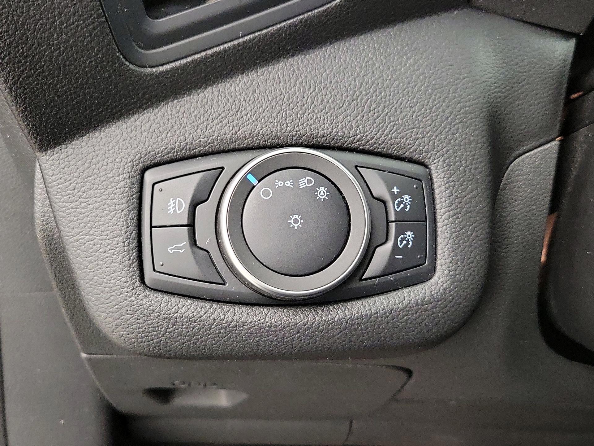Thumbnail: 2019 Ford Escape - 13