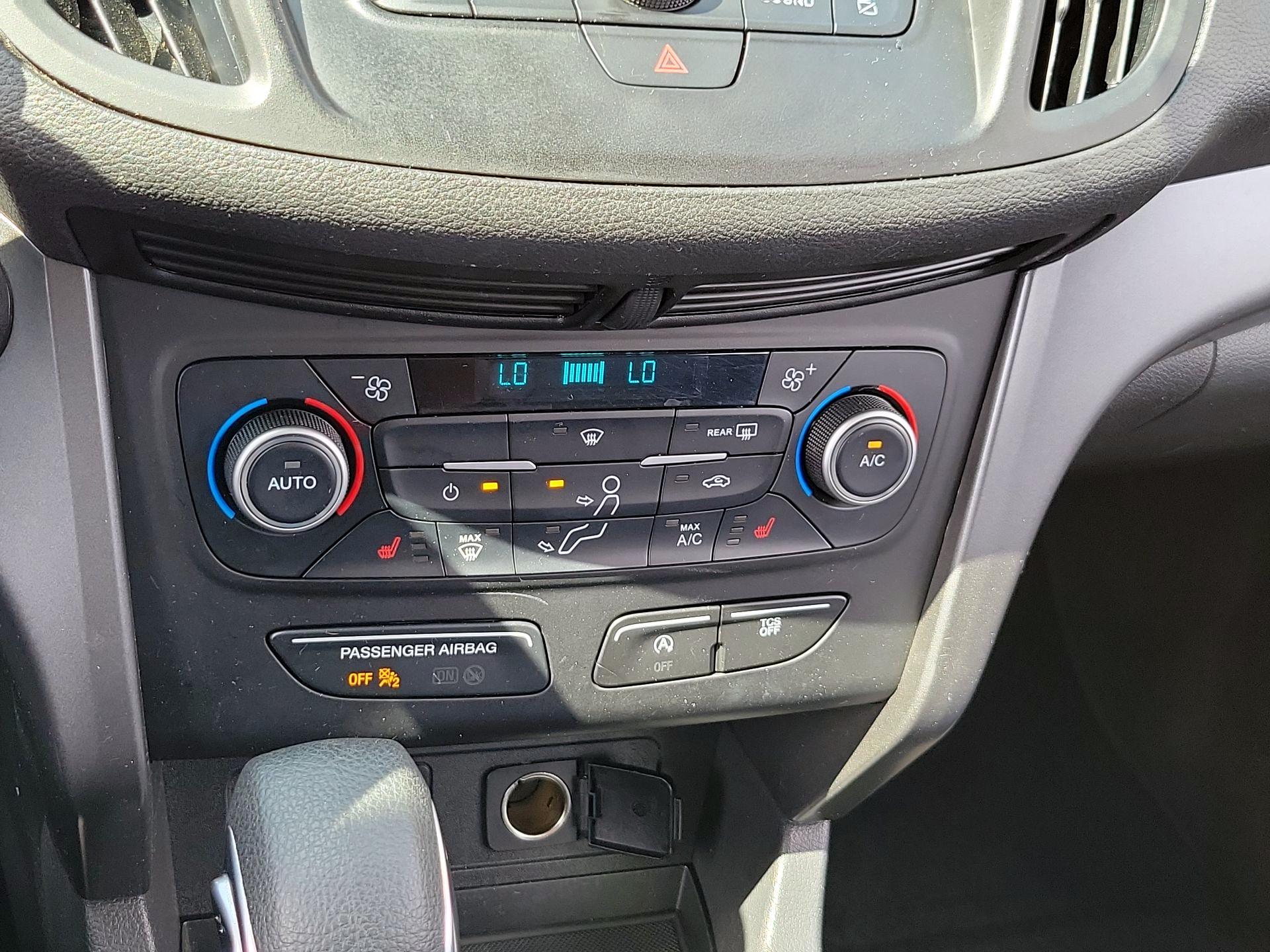 Thumbnail: 2019 Ford Escape - 16