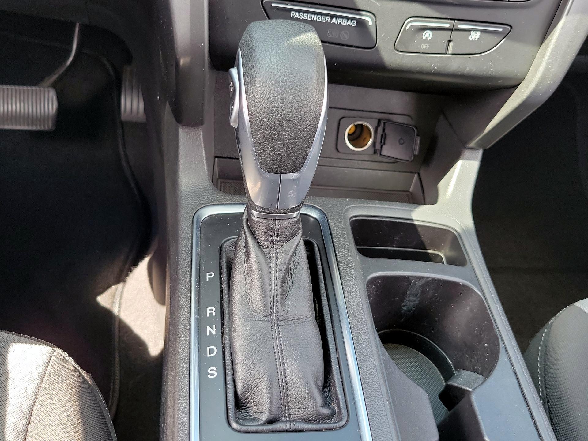 Thumbnail: 2019 Ford Escape - 17