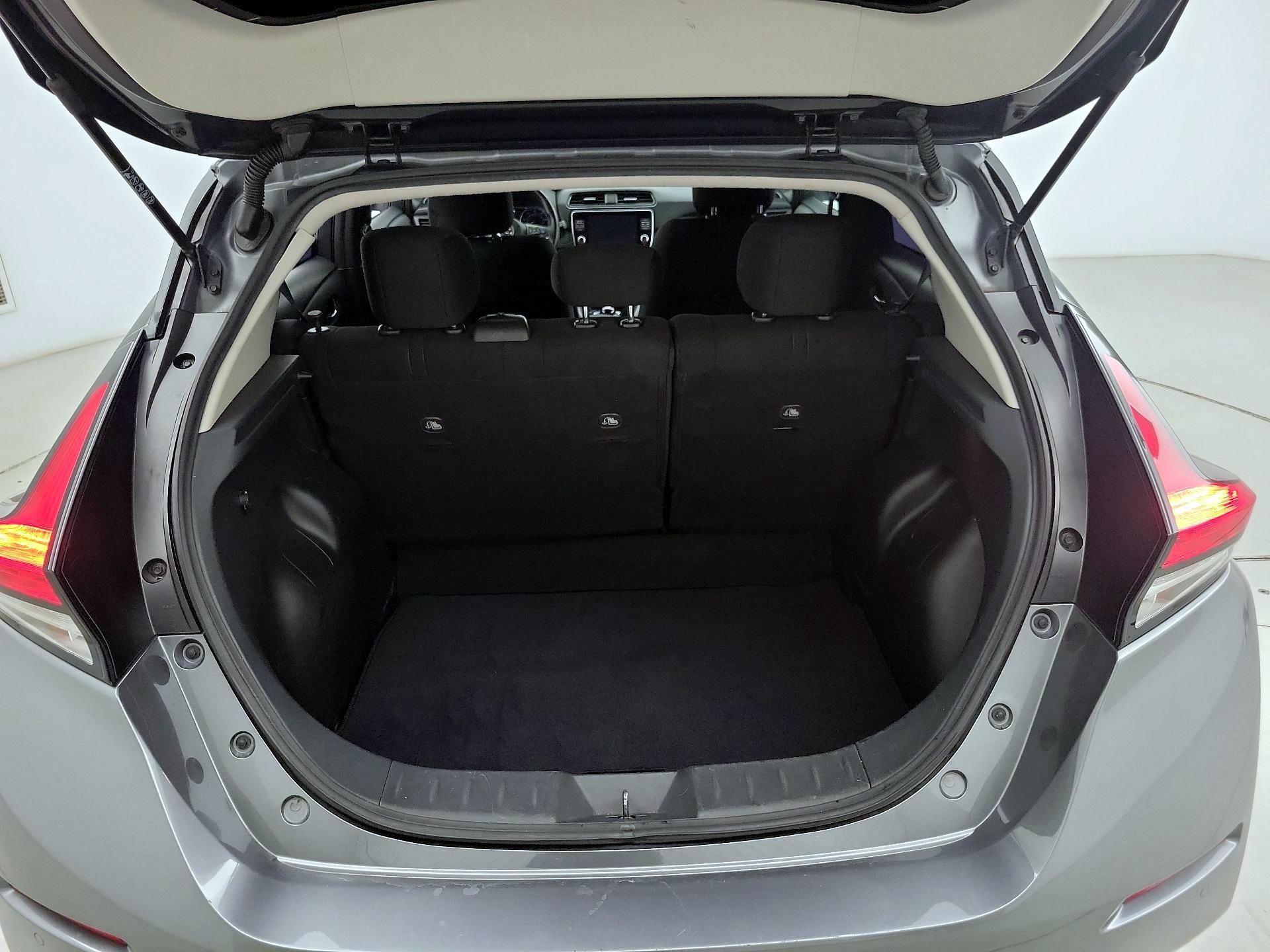 Thumbnail: 2022 Nissan Leaf - 20