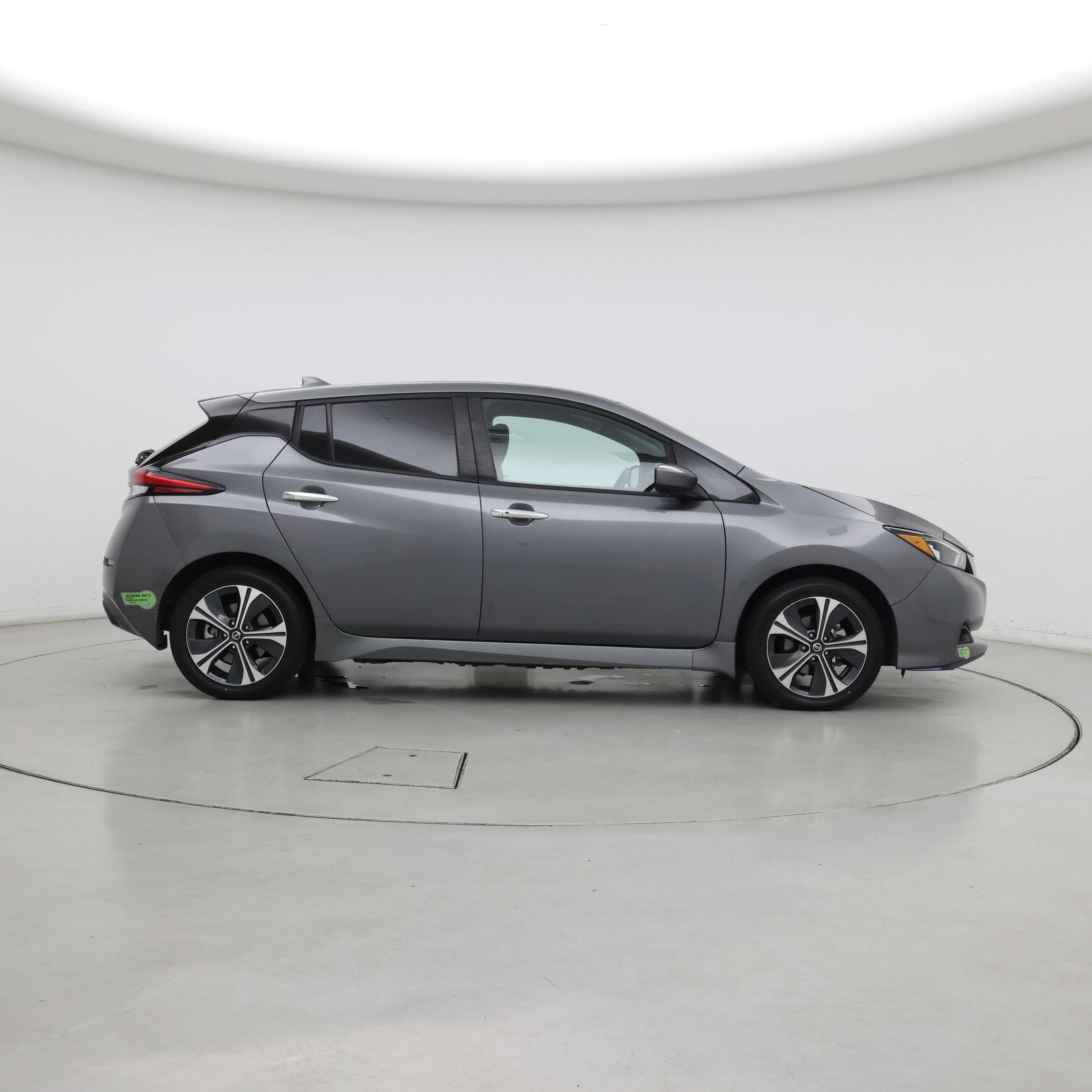 Thumbnail: 2022 Nissan Leaf - 7
