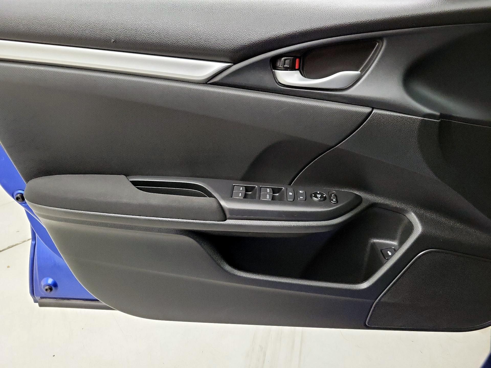 Thumbnail: 2020 Honda Civic - 12