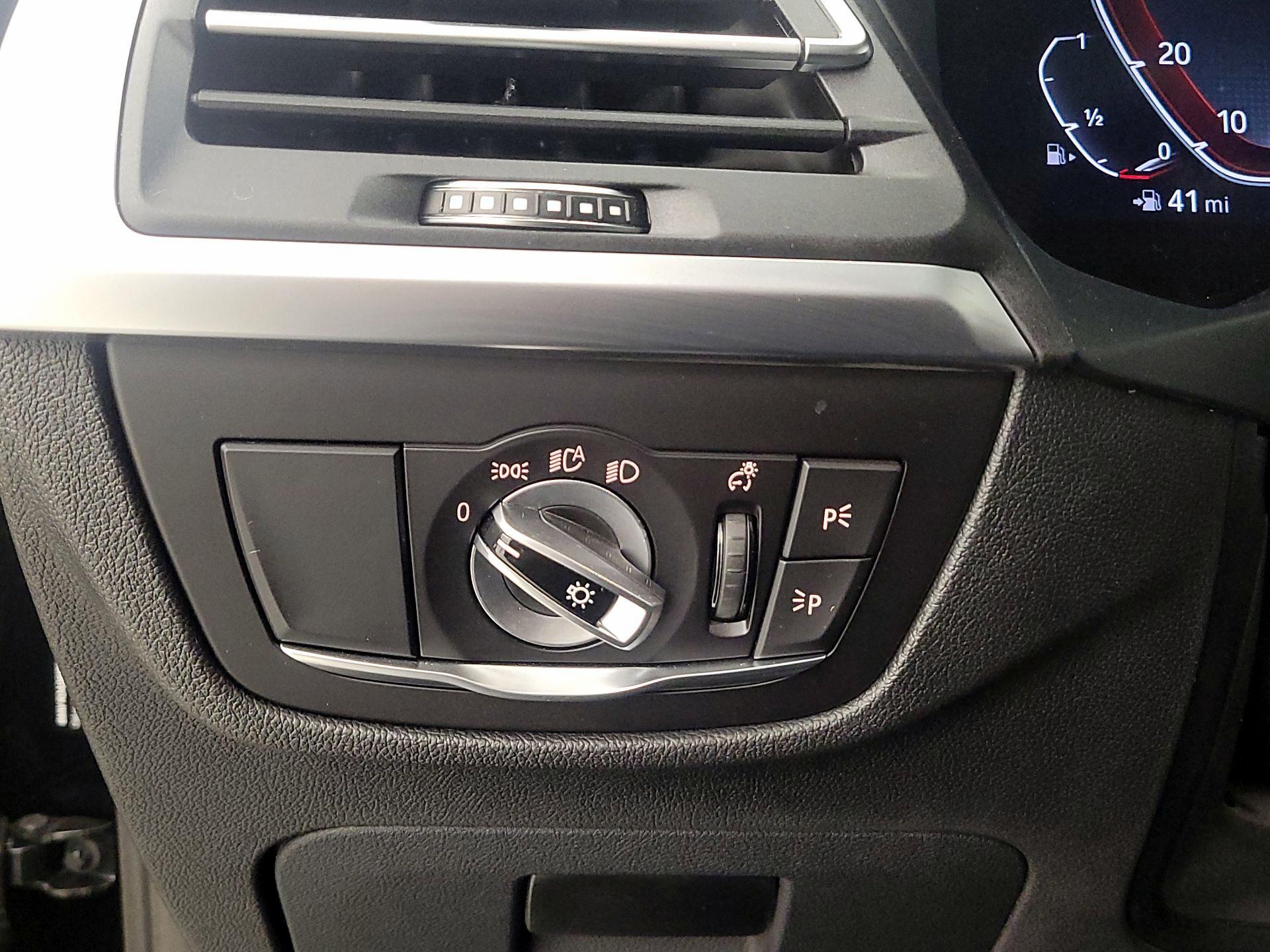 Thumbnail: 2022 BMW X3 - 13