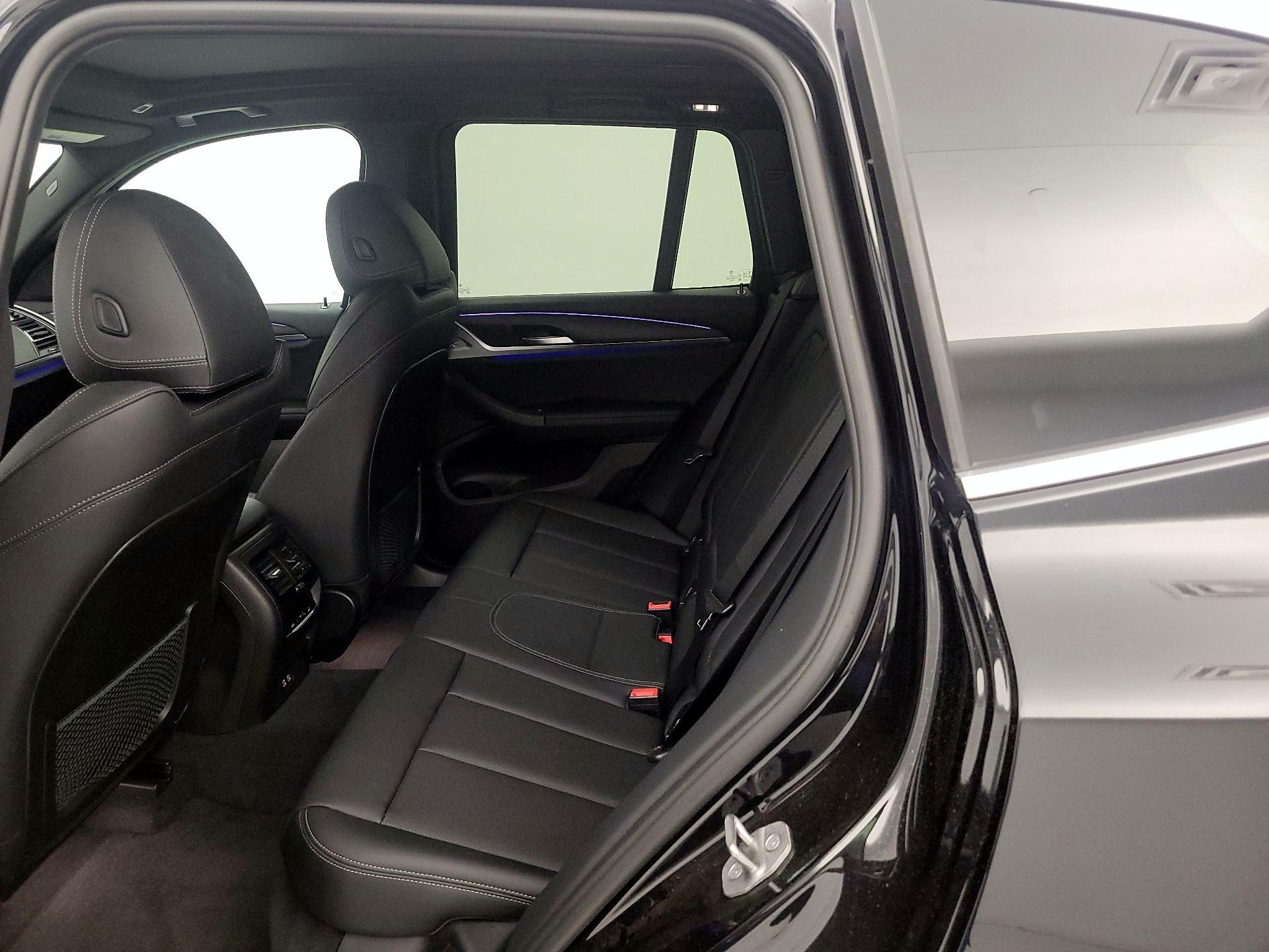 Thumbnail: 2022 BMW X3 - 20