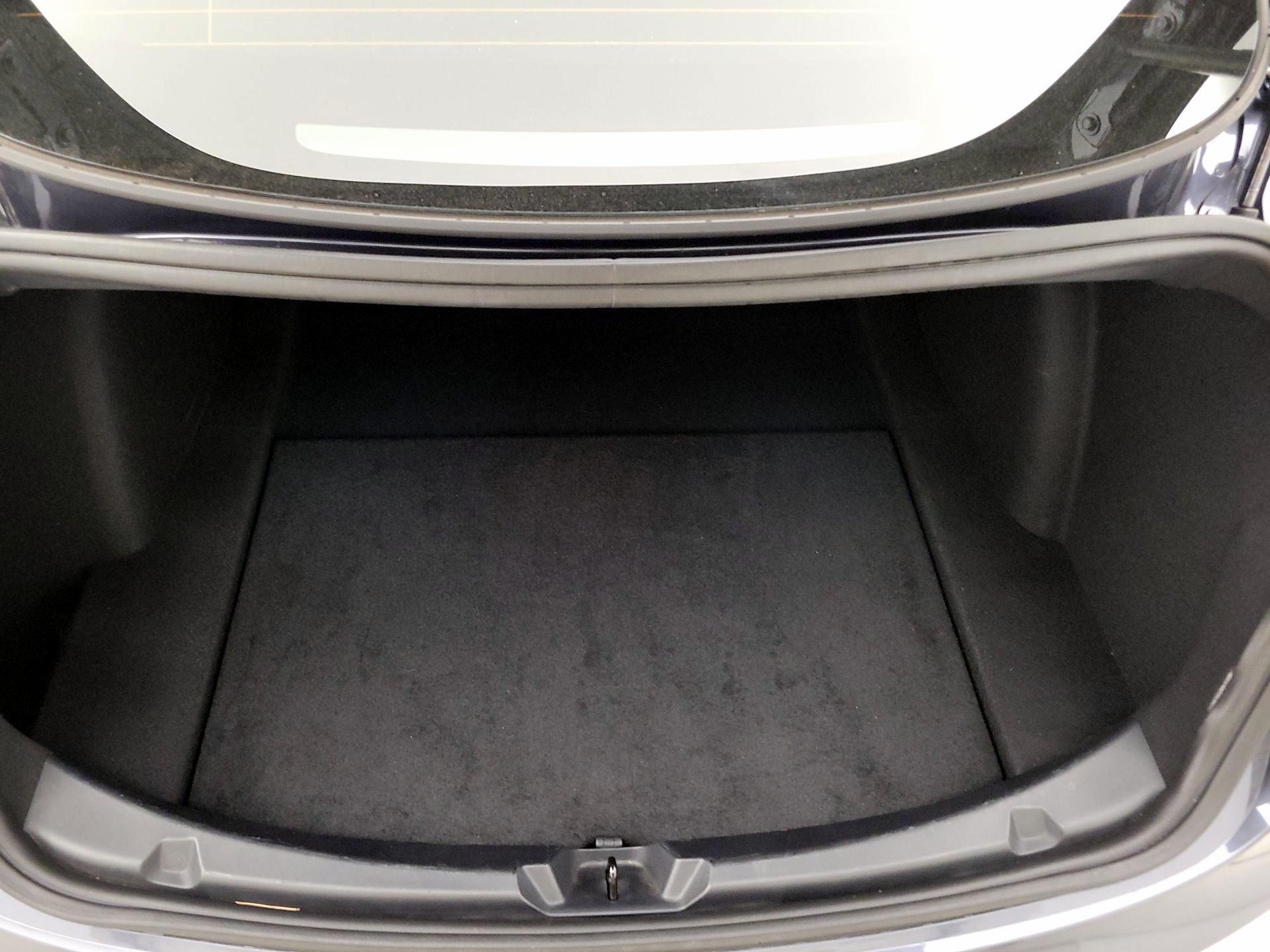 Thumbnail: 2022 Tesla Model 3 - 20